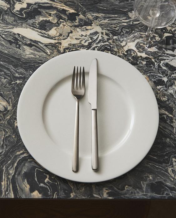 ПЛИТКА ЧИНИЯ ОТ КОСТЕН ПОРЦЕЛАН