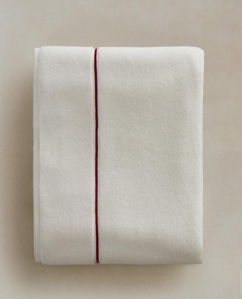 EMBROIDERED TRIM BATH TOWEL