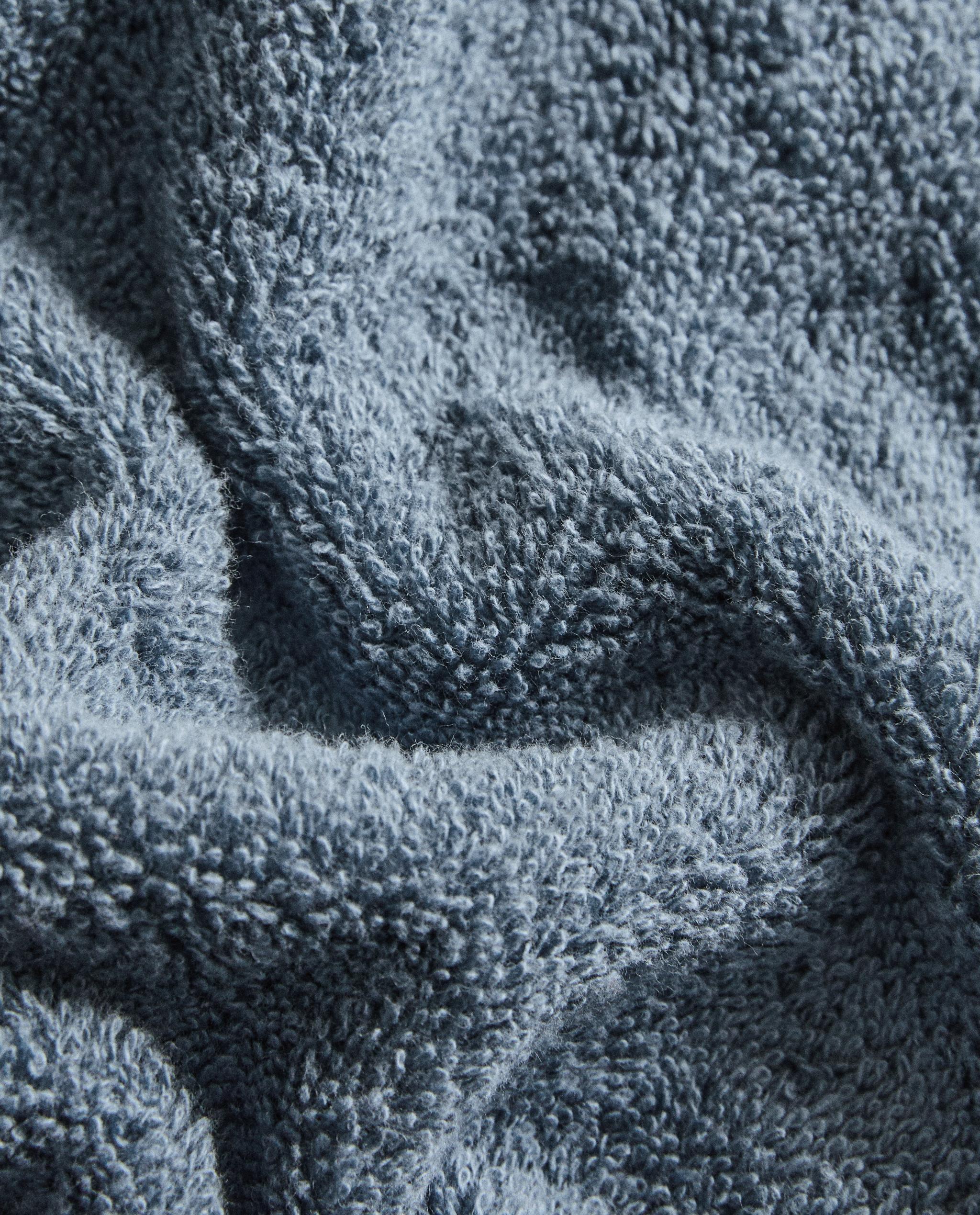 PACK OF HAND TOWELS WITH TASSELS (PACK OF 3) product thumbnail 2
