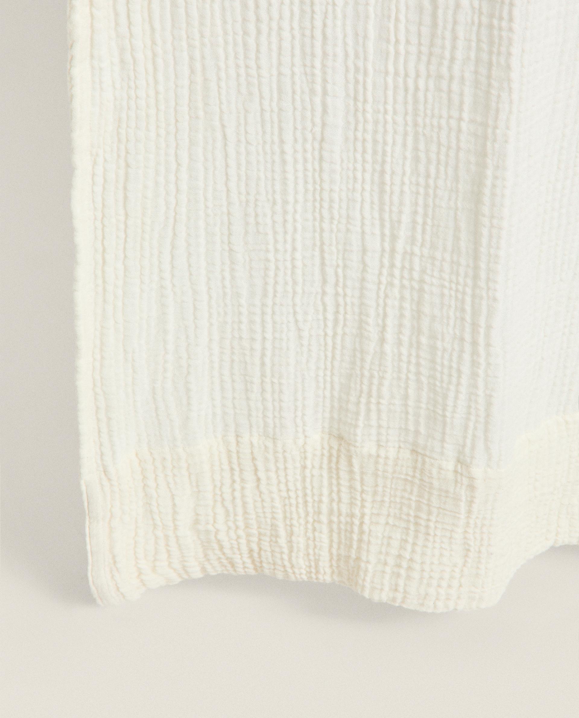 コットンガーゼ カーテン 不透明度：中 | Zara Home 日本/Japan