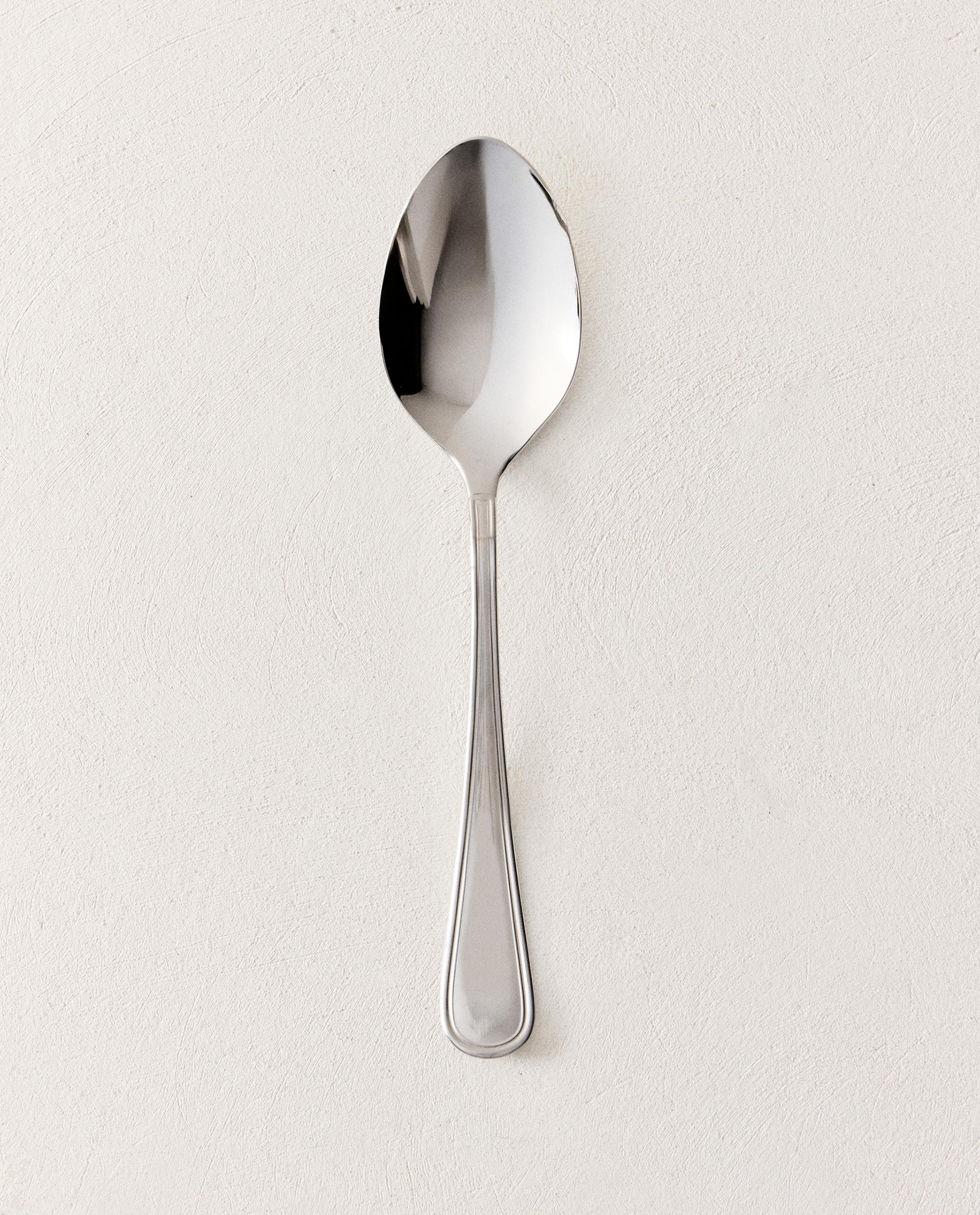 SHINY STEEL SERVING SPOON