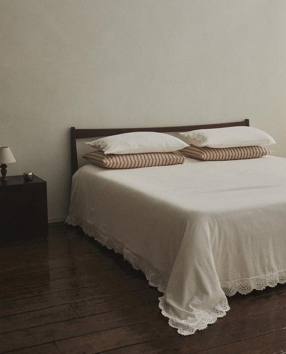 HOUSSE DE COUETTE BRODERIE FESTON