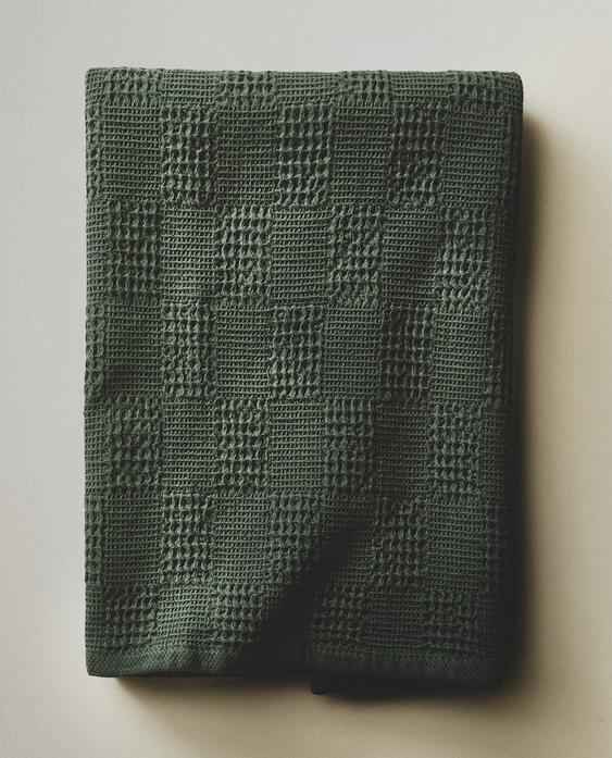 منشفة مطبخ بحبكة الوافل