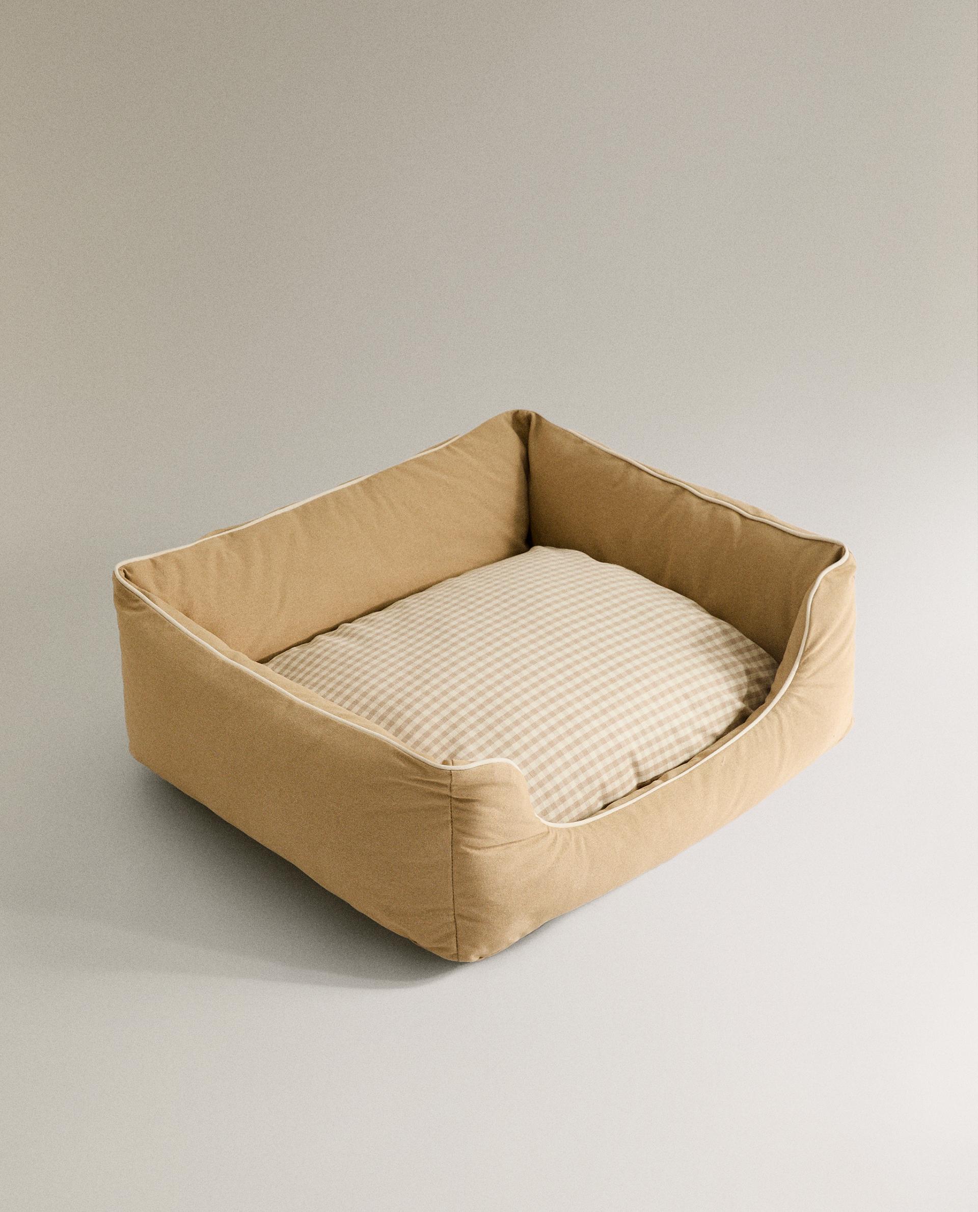 GINGHAM PET BED WITH CUSHION | Zara Home 日本/Japan