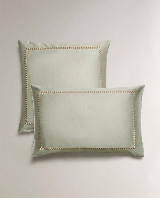 SATEEN PILLOWCASE WITH DECORATIVE EMBROIDERY