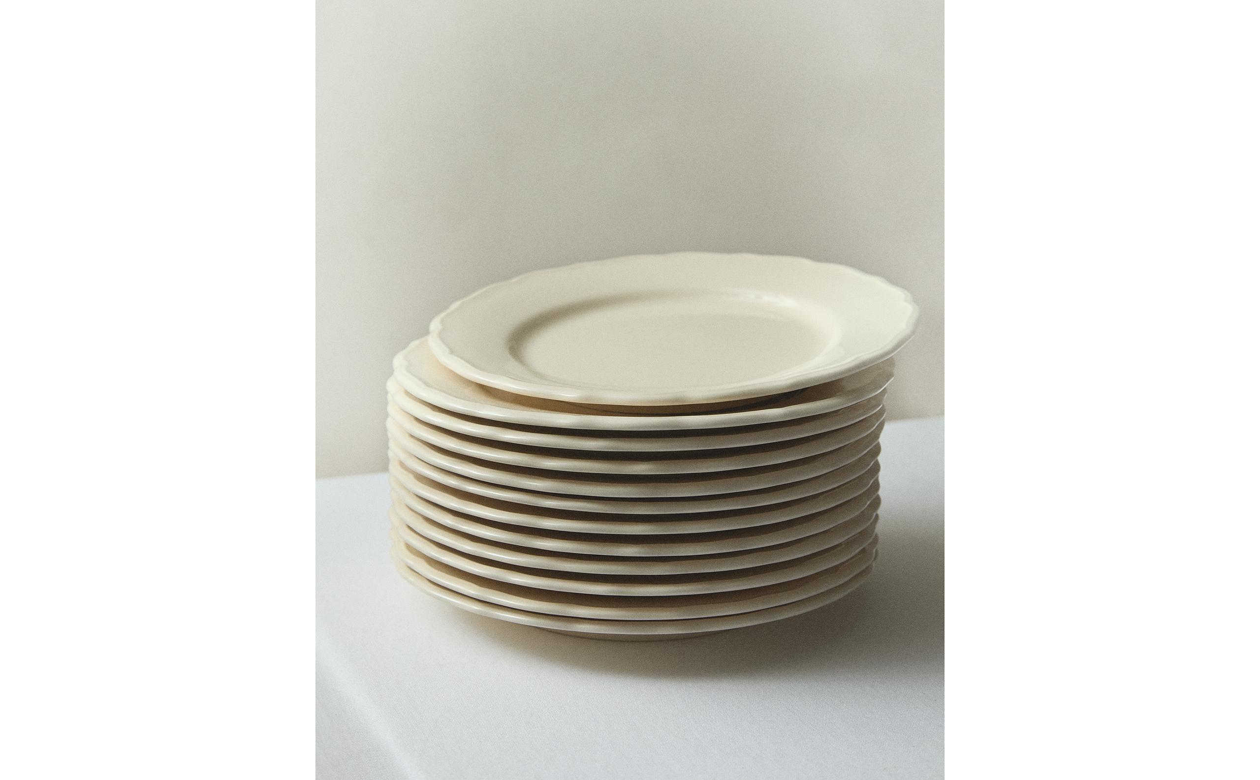 EARTHENWARE DINNER SET WITH RAISED EDGE product thumbnail 20