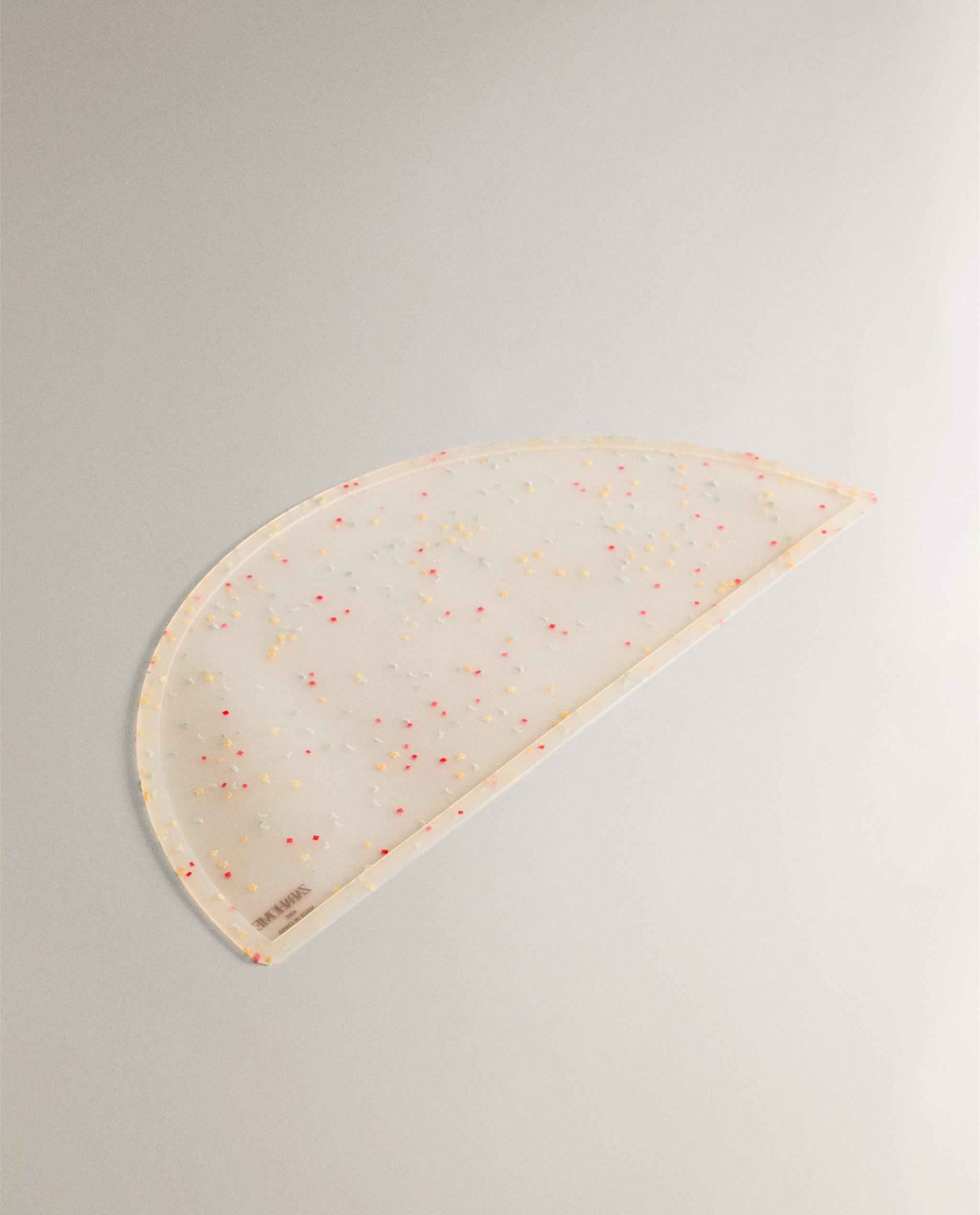 KIDS' SILICONE CONFETTI PLACEMAT product thumbnail 5