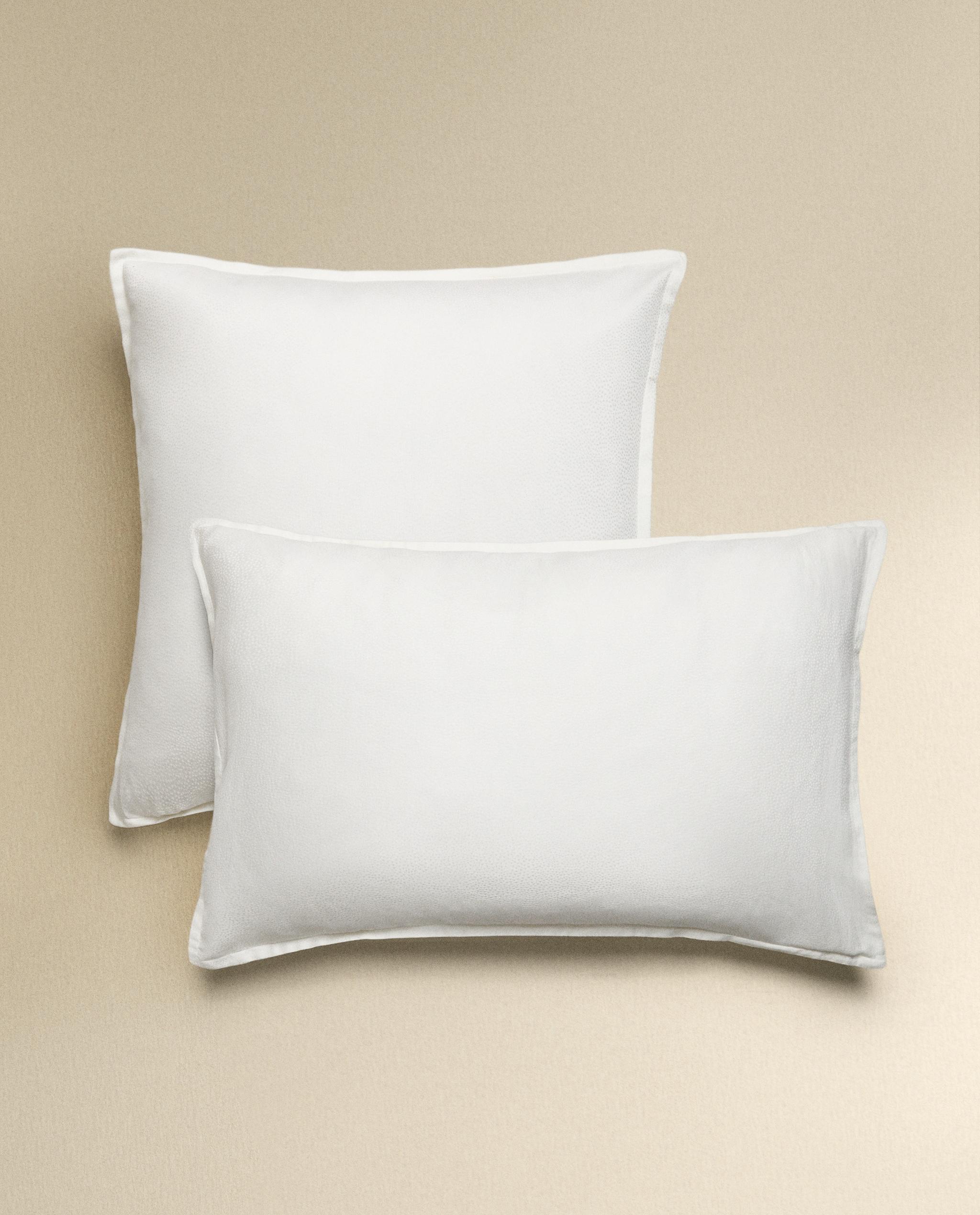 SATEEN JACQUARD PILLOWCASE (300 THREAD COUNT) product thumbnail 13