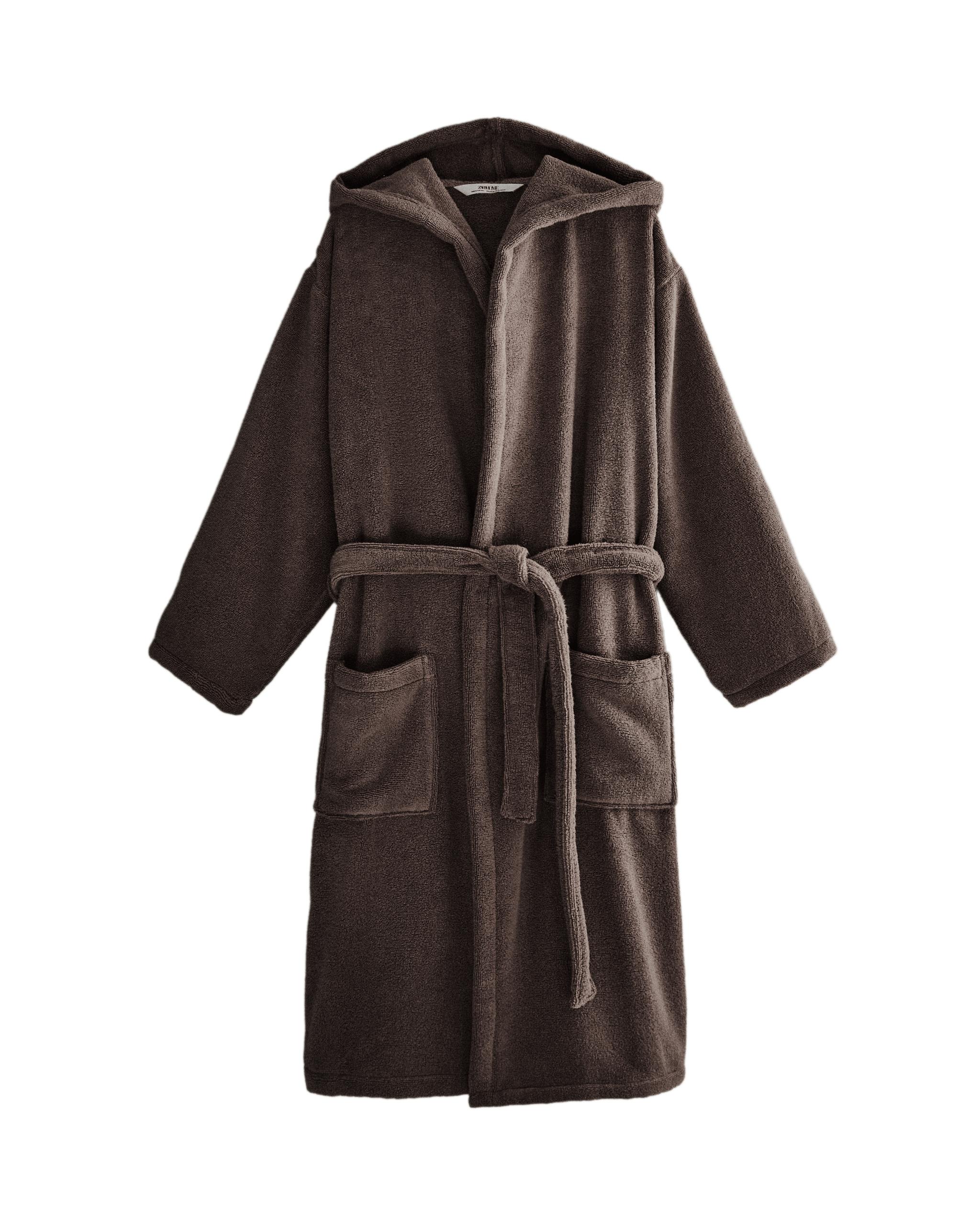 EXTRA SOFT HOODED BATHROBE (380 GXM) | Zara Home United States of America