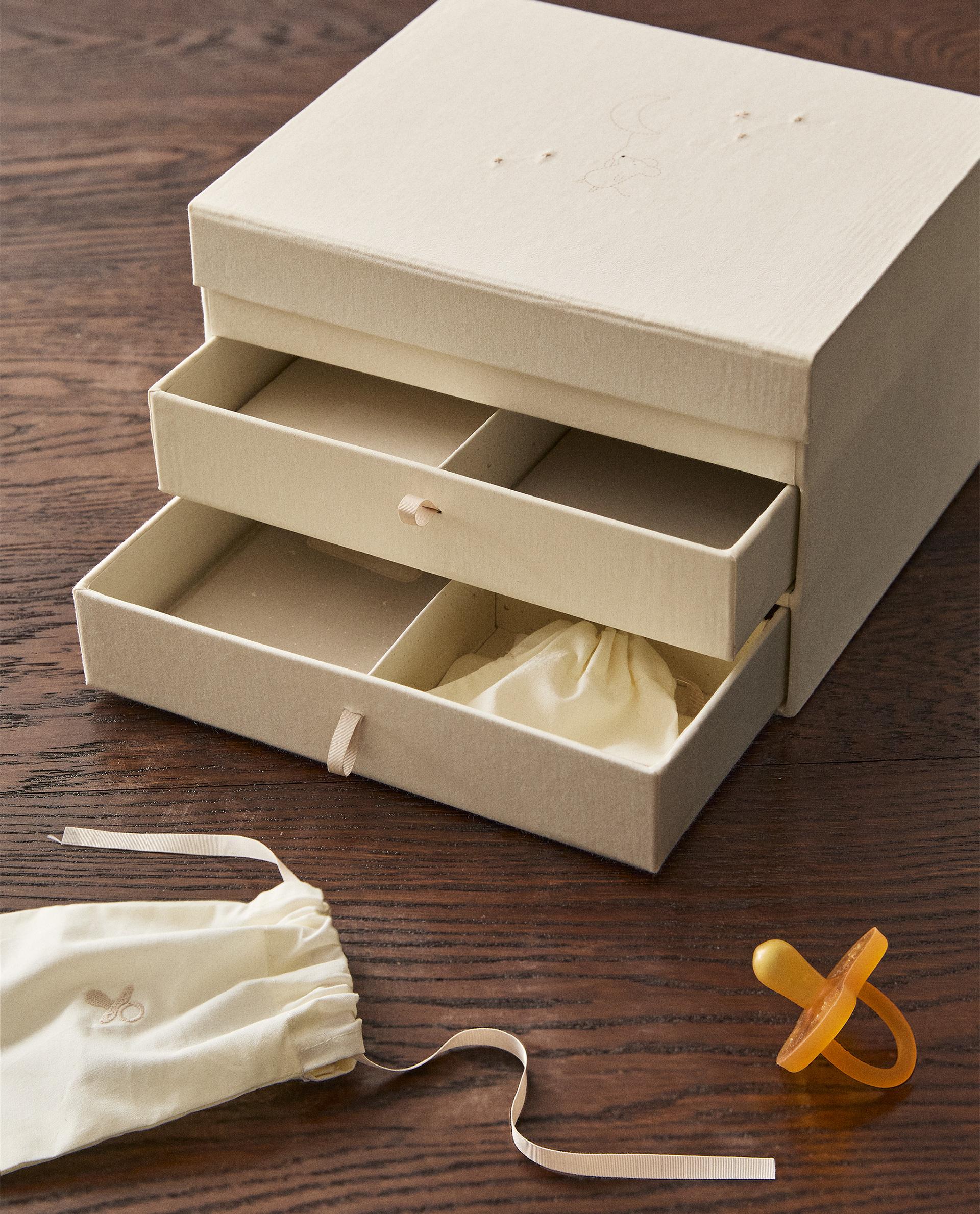 MOON BABY MEMORY BOX | Zara Home Nederland