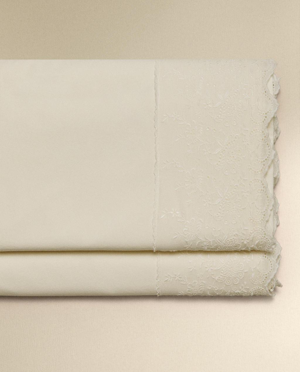 EMBROIDERED PERCALE FLAT SHEET (200 THREAD COUNT) EMBROIDERED PERCALE FLAT SHEET (200 THREAD COUNT)