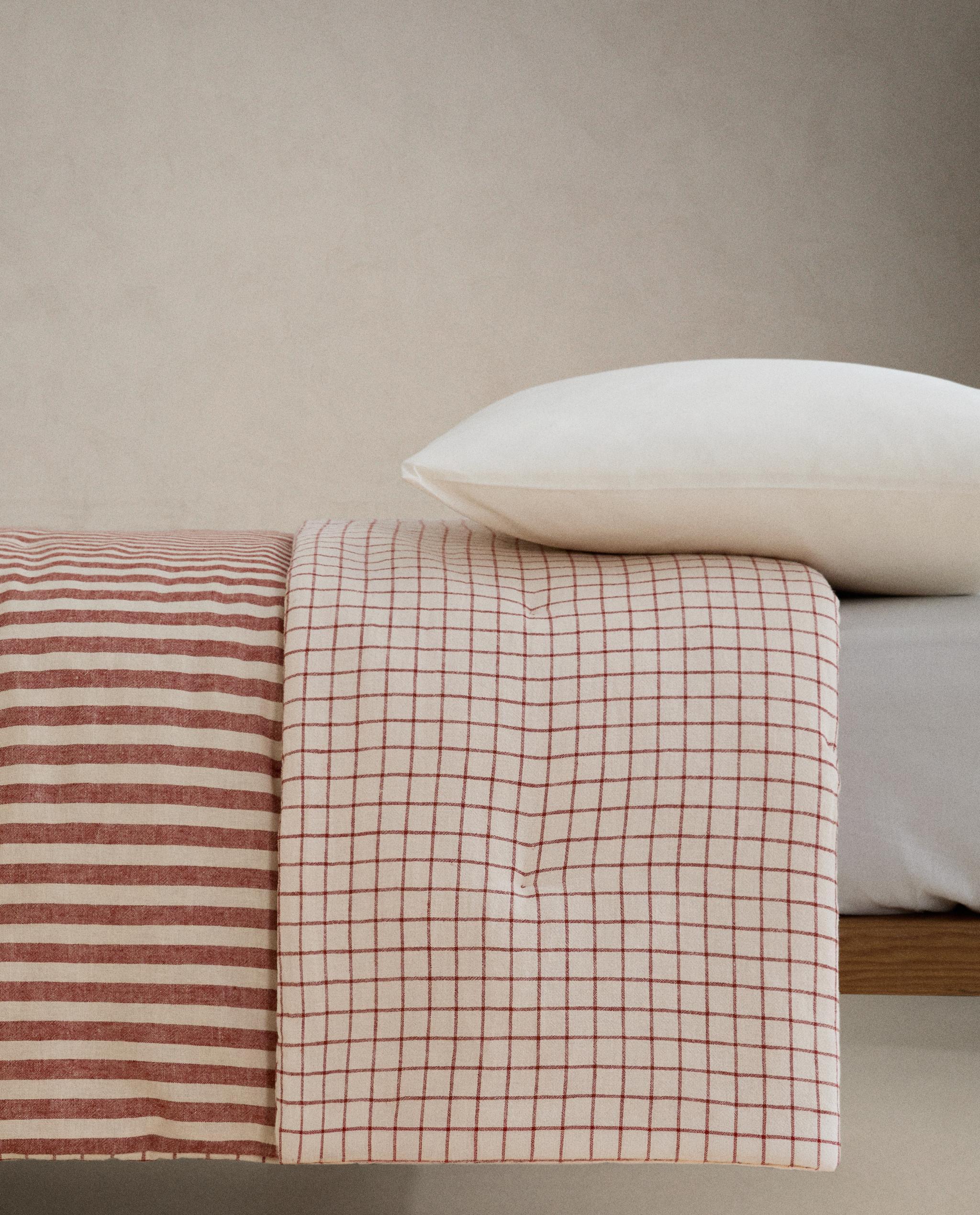 KIDS' STRIPED LINEN AND COTTON QUILTED BEDSPREAD product thumbnail 6