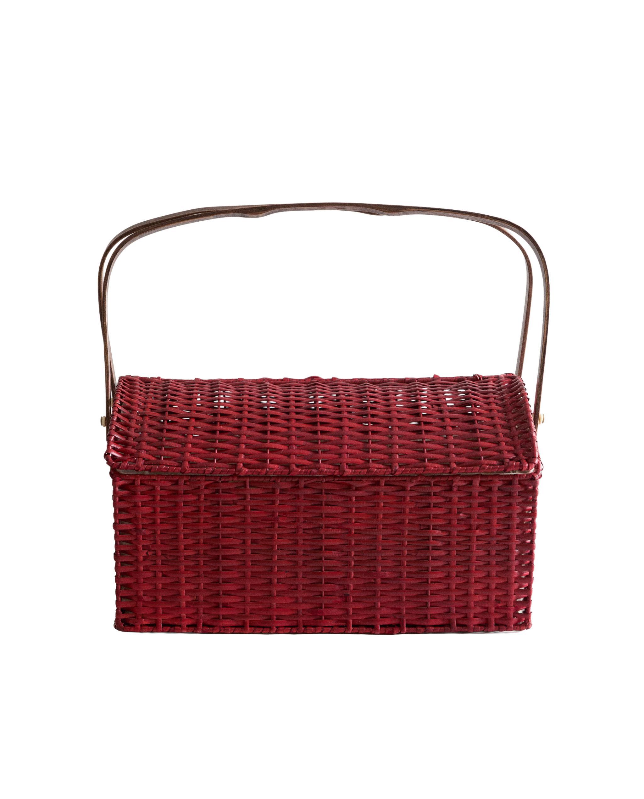 RATTAN PICNIC BASKET