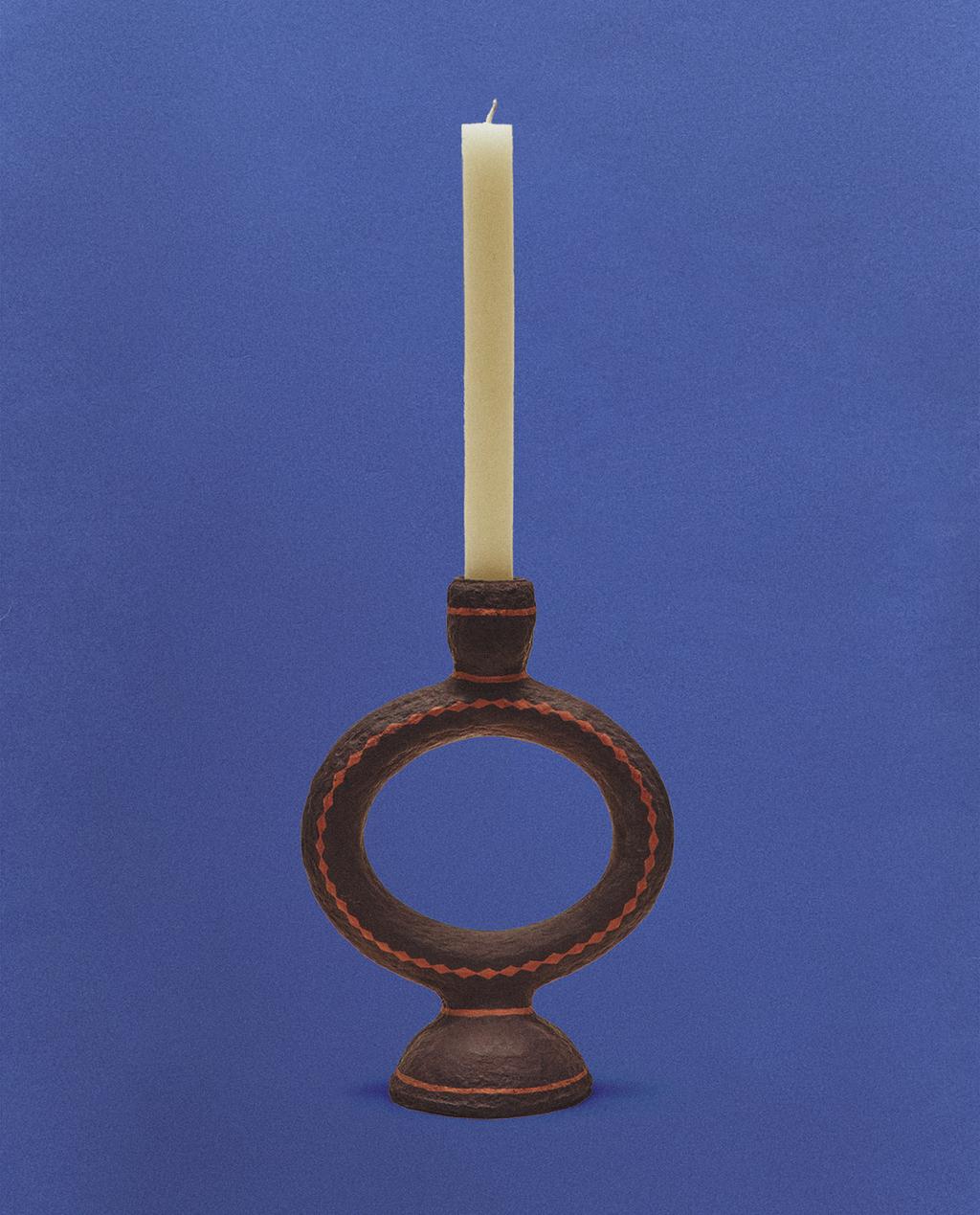 CIRCULAR PAPIER-MÂCHÉ CANDLESTICK X COLLAGERIE