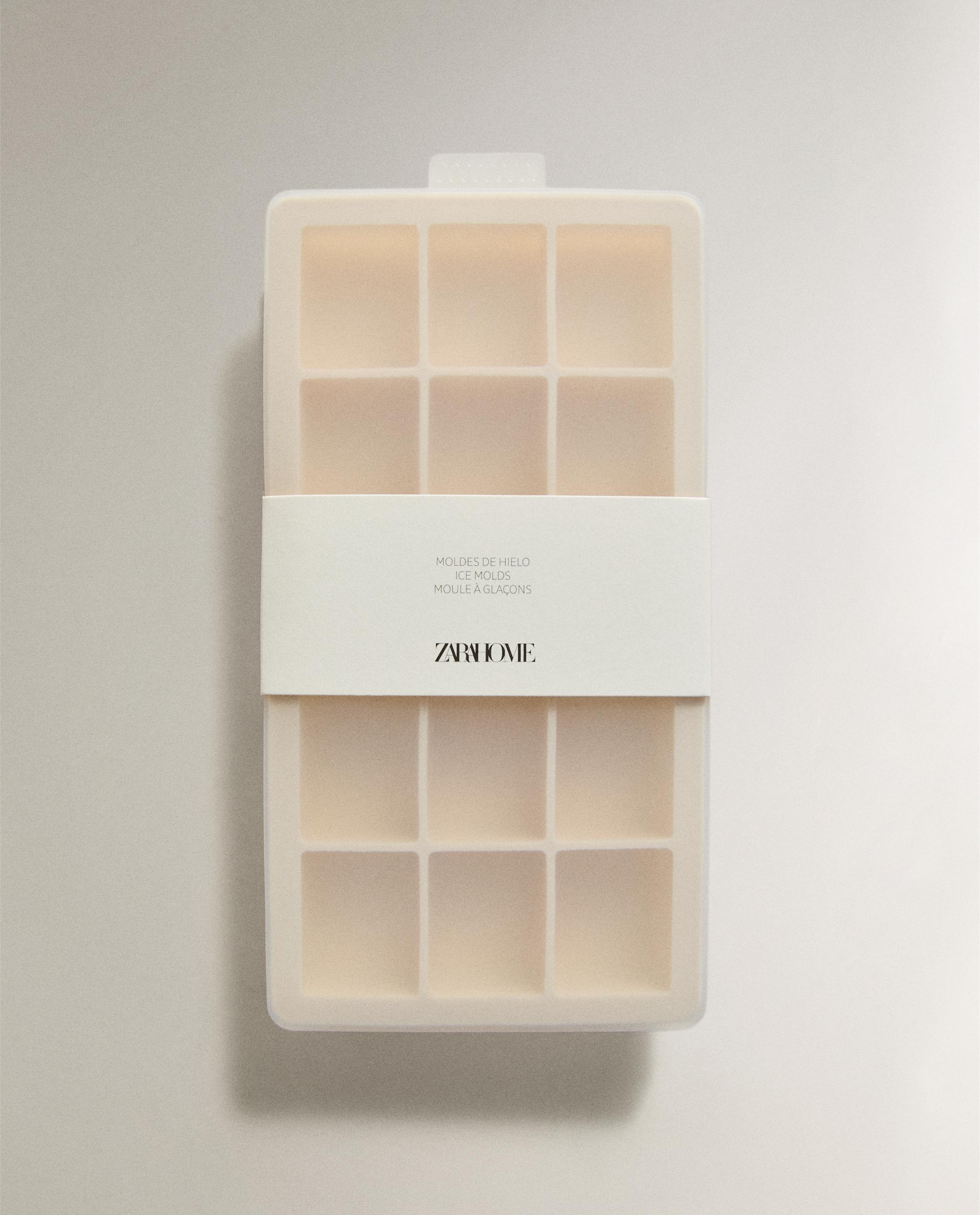 SILICONE ICE BUCKET TRAY WITH 15 ICE CUBES product thumbnail 3