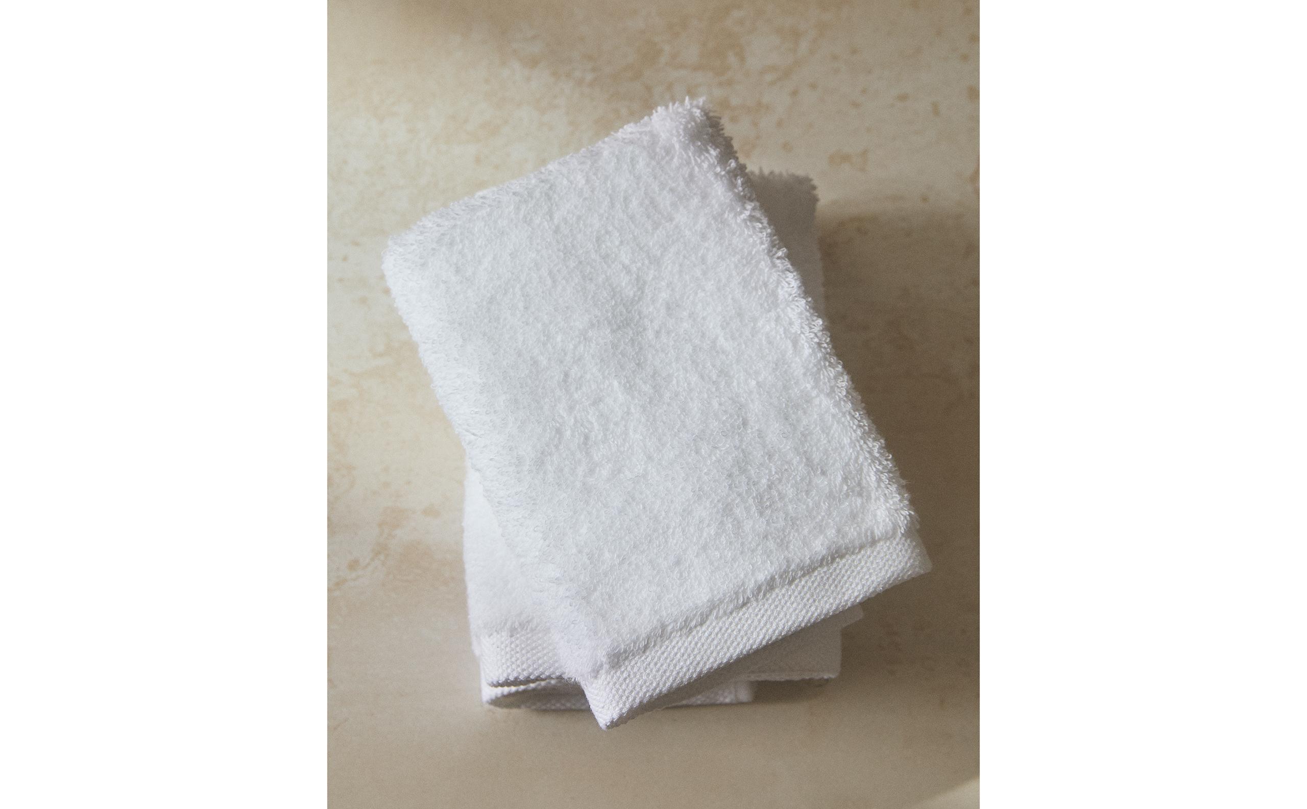 PACK OF HIGH-QUALITY COTTON HAND TOWELS (PACK OF 3) product thumbnail 16
