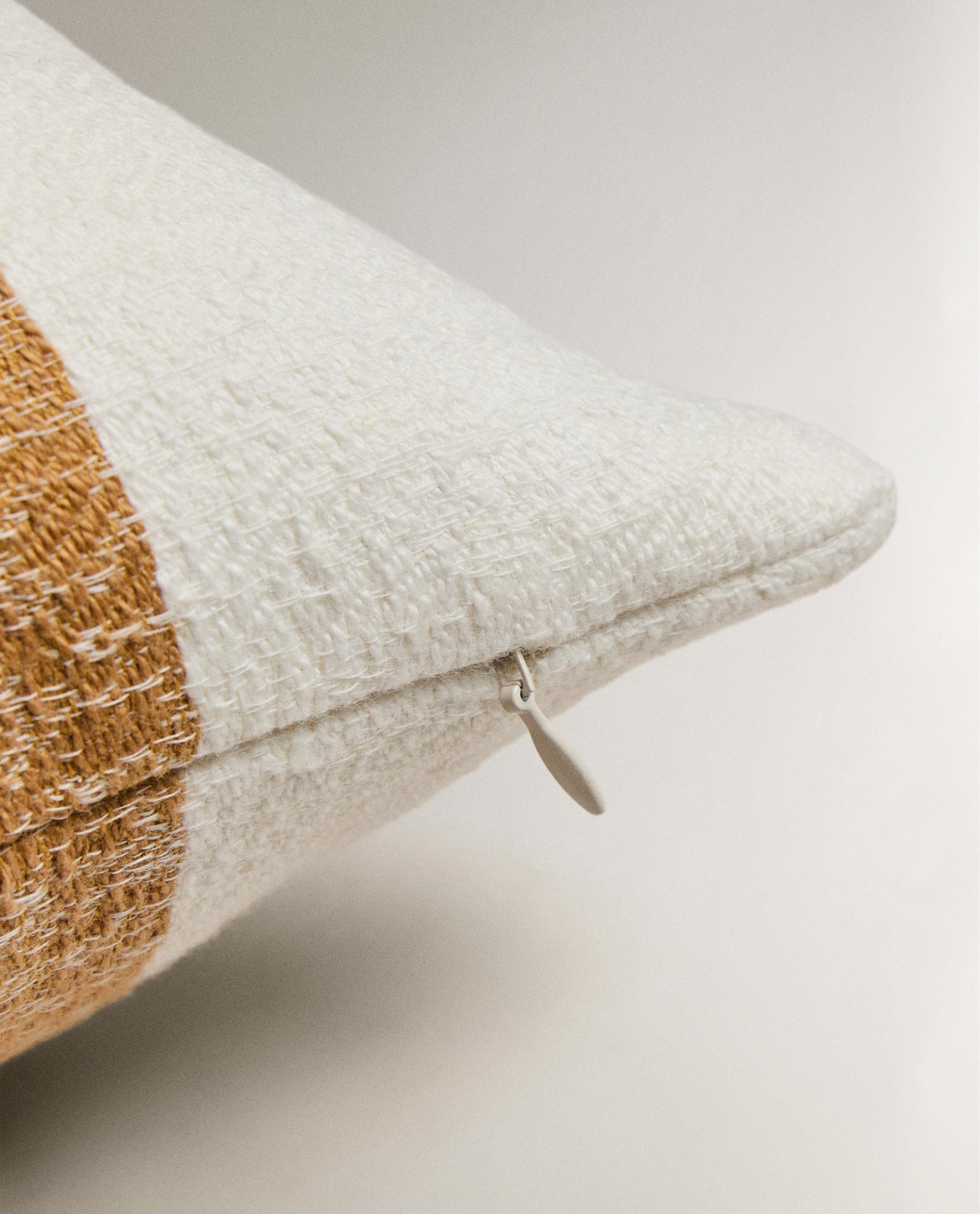 STRIPED CUSHION COVER product thumbnail 6