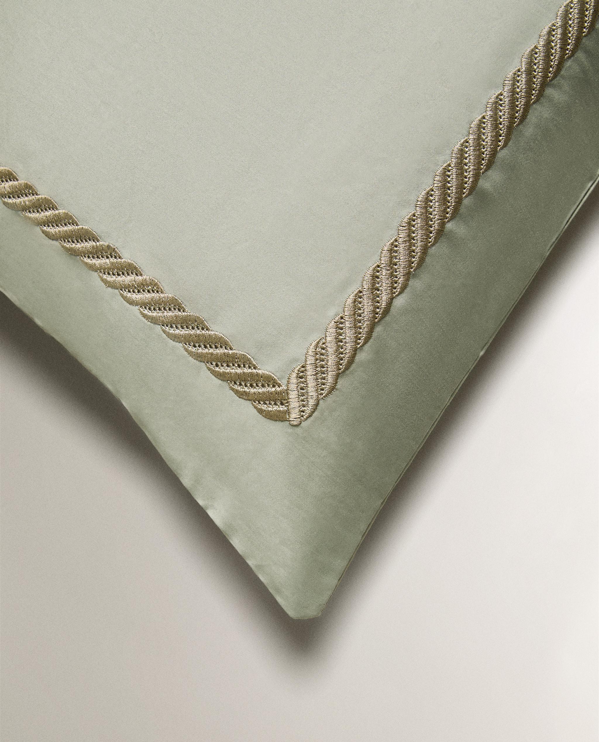 SATEEN PILLOWCASE WITH DECORATIVE EMBROIDERY product thumbnail 4