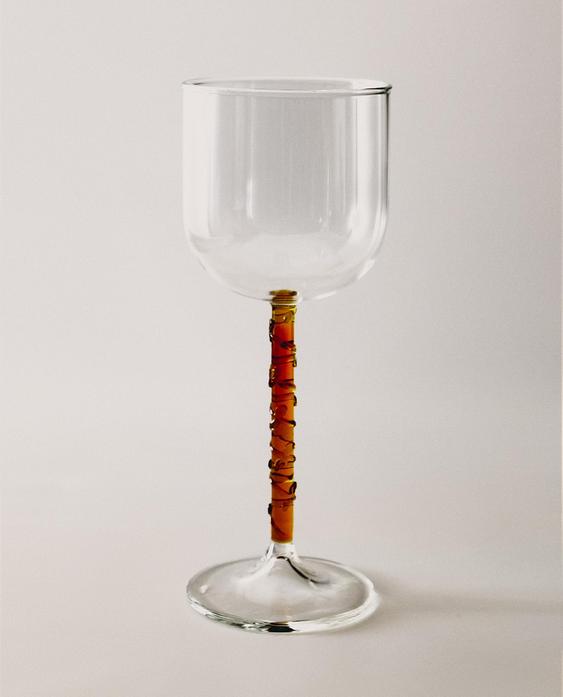 STIELGLAS AUS BOROSILIKATGLAS MIT FARBIGEM FUSS STIELGLAS AUS BOROSILIKATGLAS MIT FARBIGEM FUSS