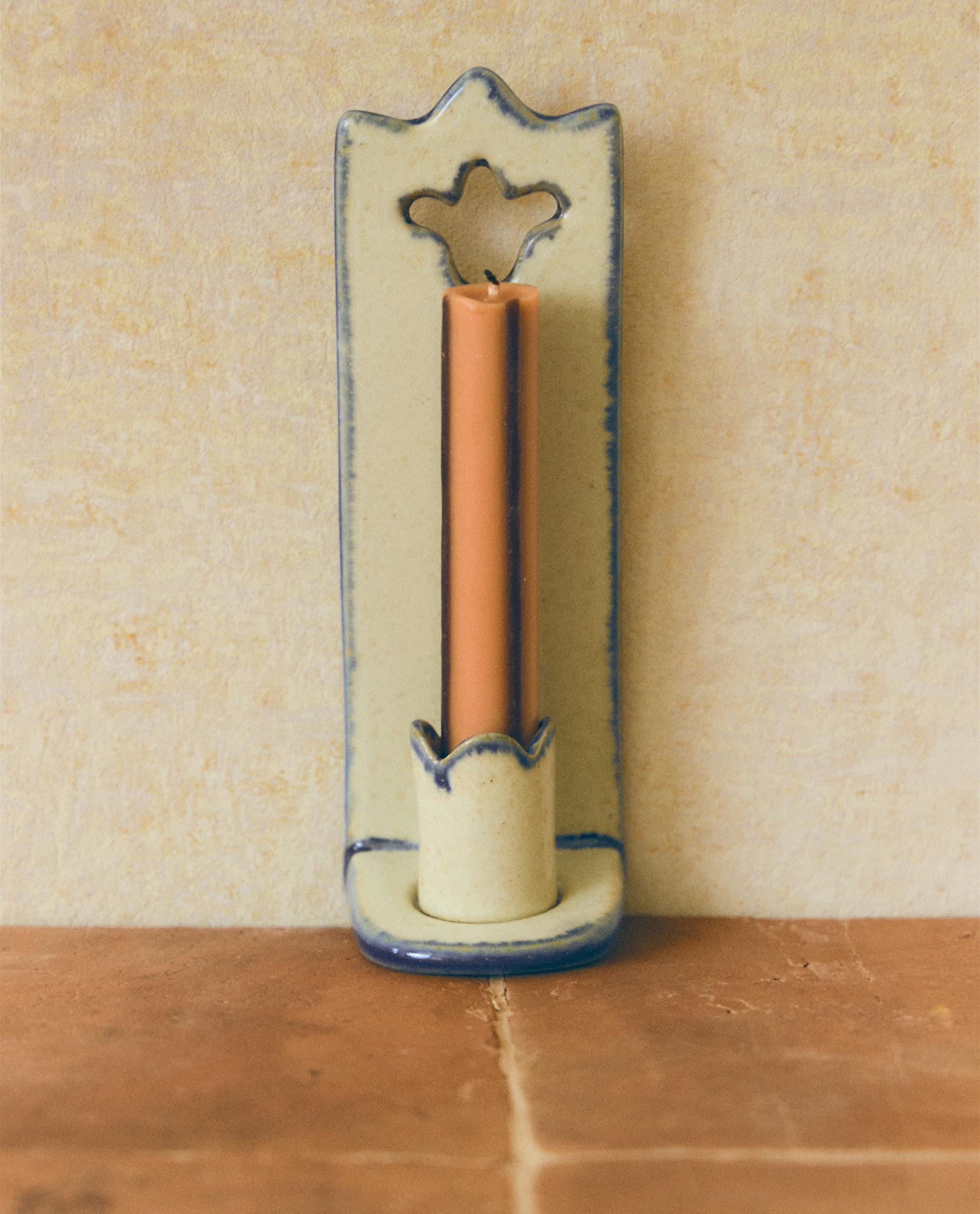 CERAMIC CANDLESTICK WITH CONTRAST EDGE