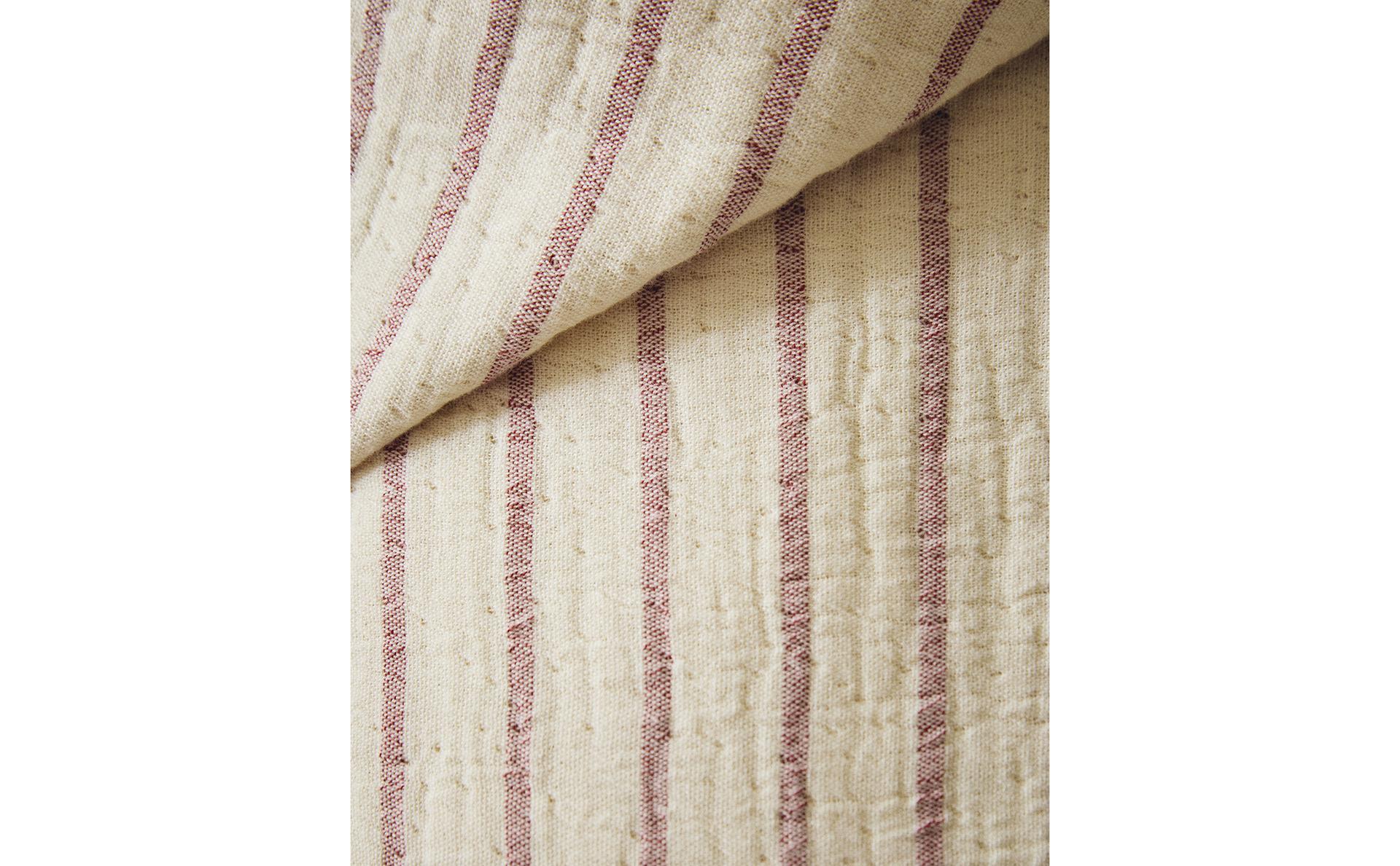 COLCHA INFANTIL DE GAZE LISTRADA COLCHA INFANTIL DE GAZE LISTRADA