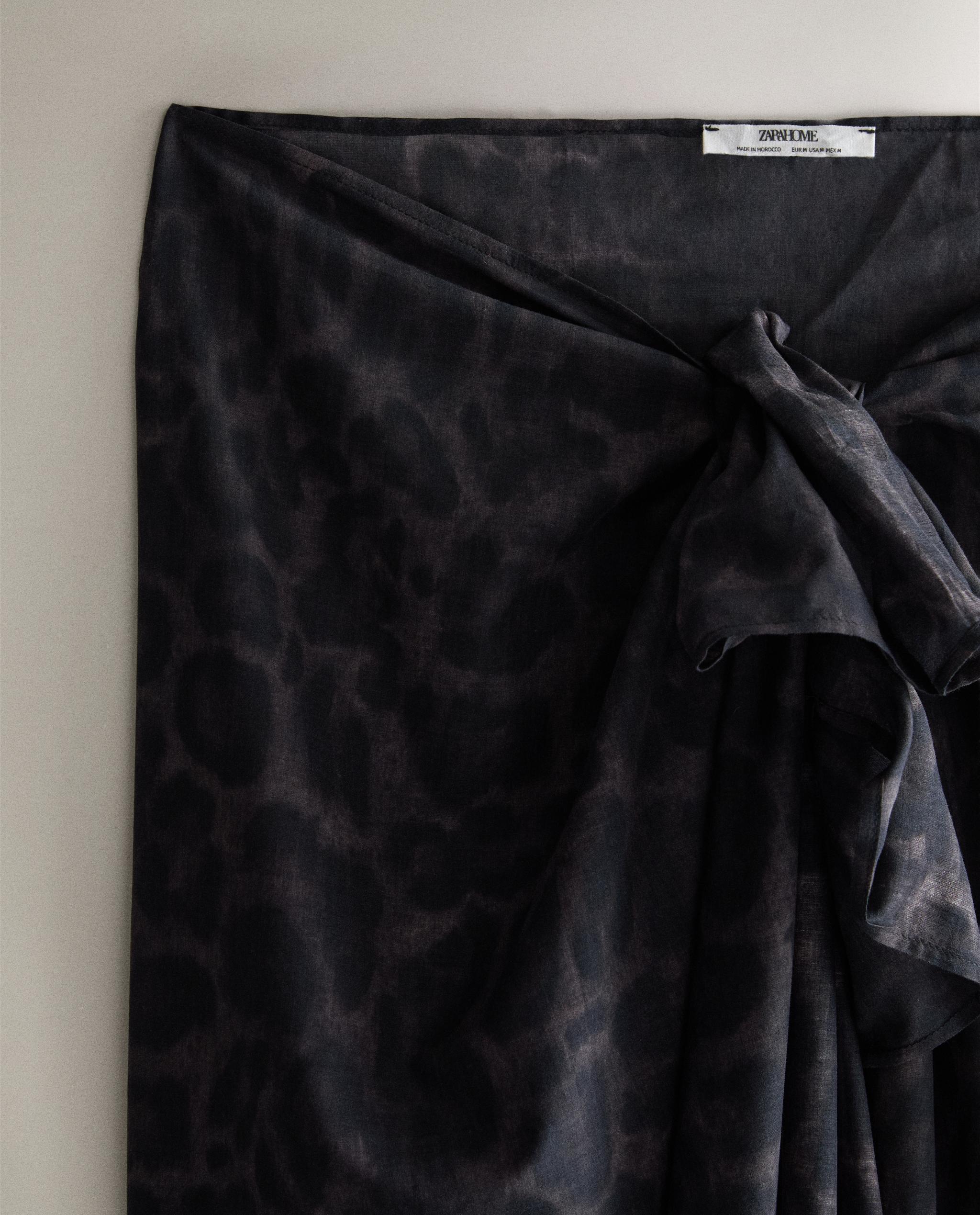 ANIMAL PRINT BEACH SARONG product thumbnail 7