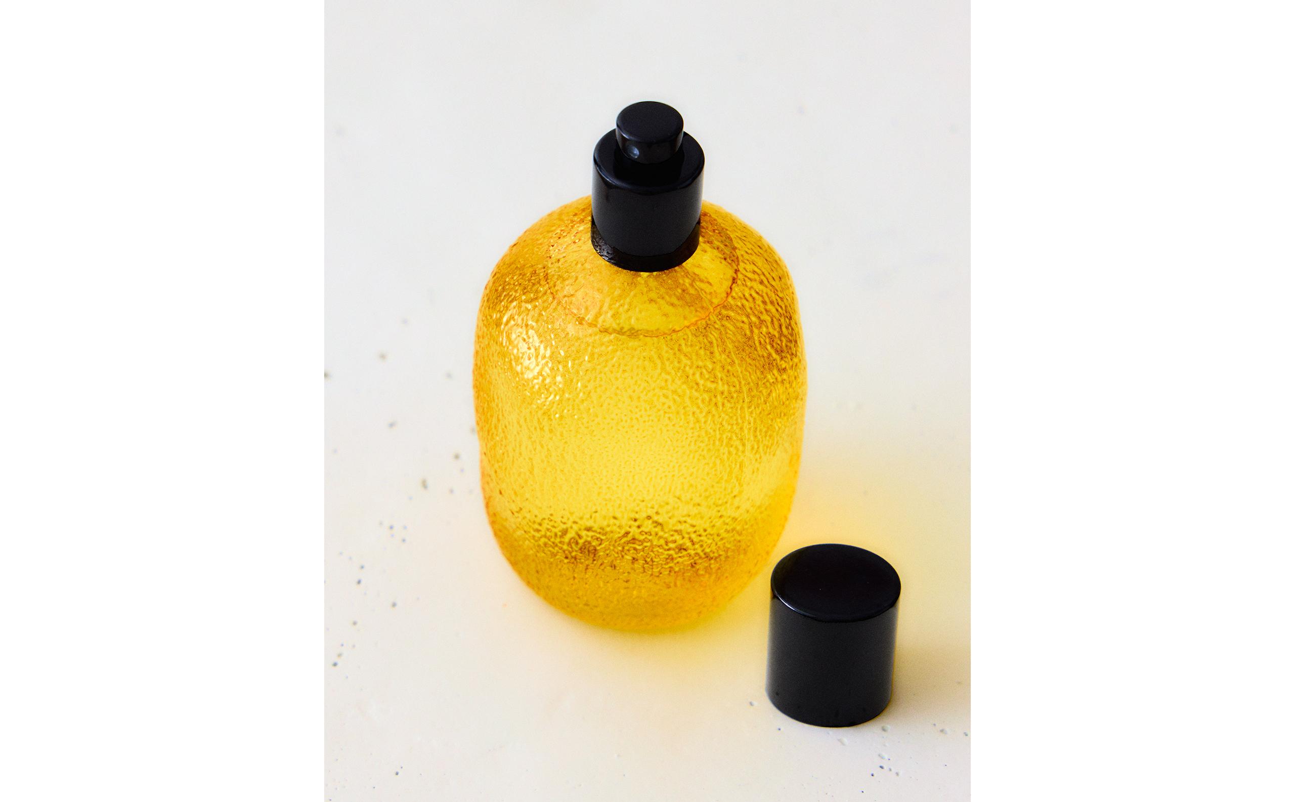 (190 ML) GINGER LEMON FABRIC FRESHENER SPRAY product thumbnail 10
