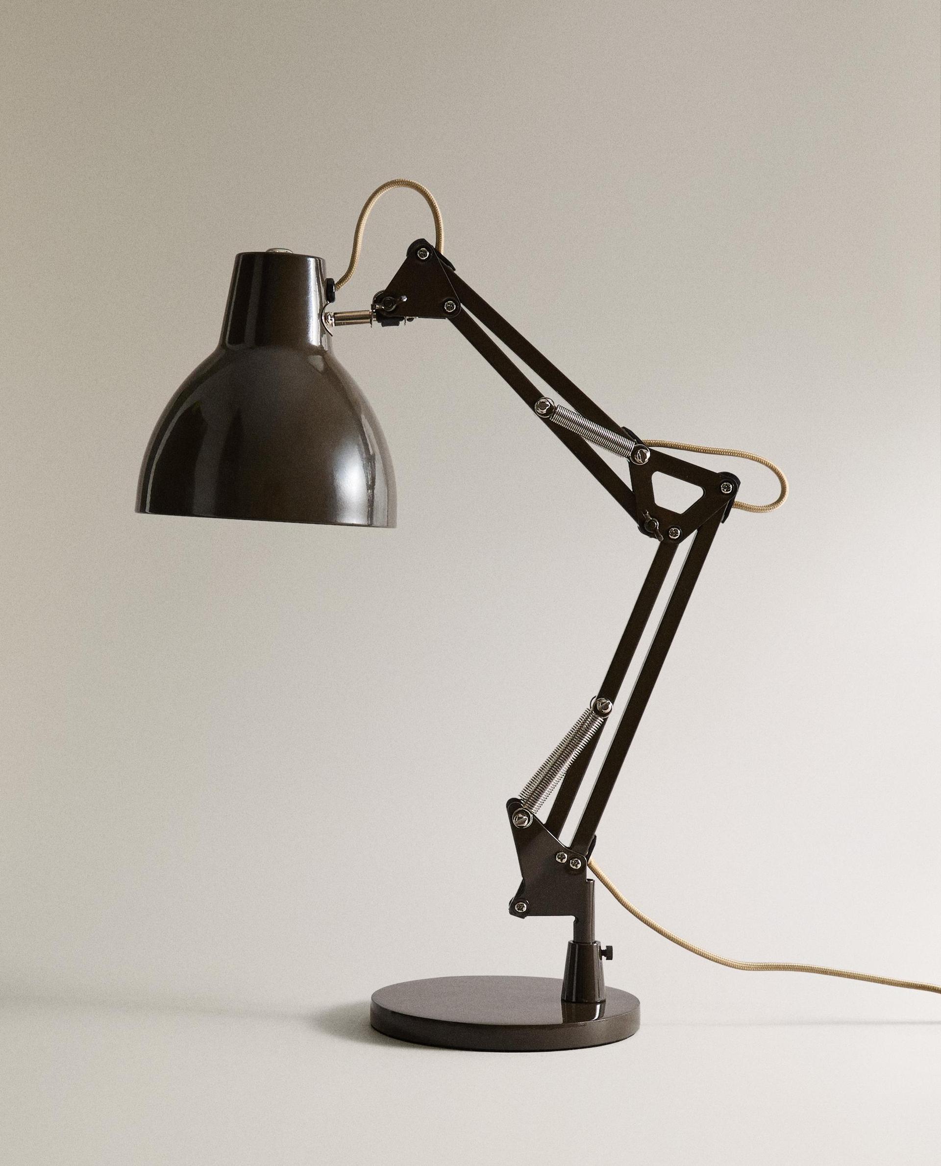 METAL DESK LAMP METAL DESK LAMP