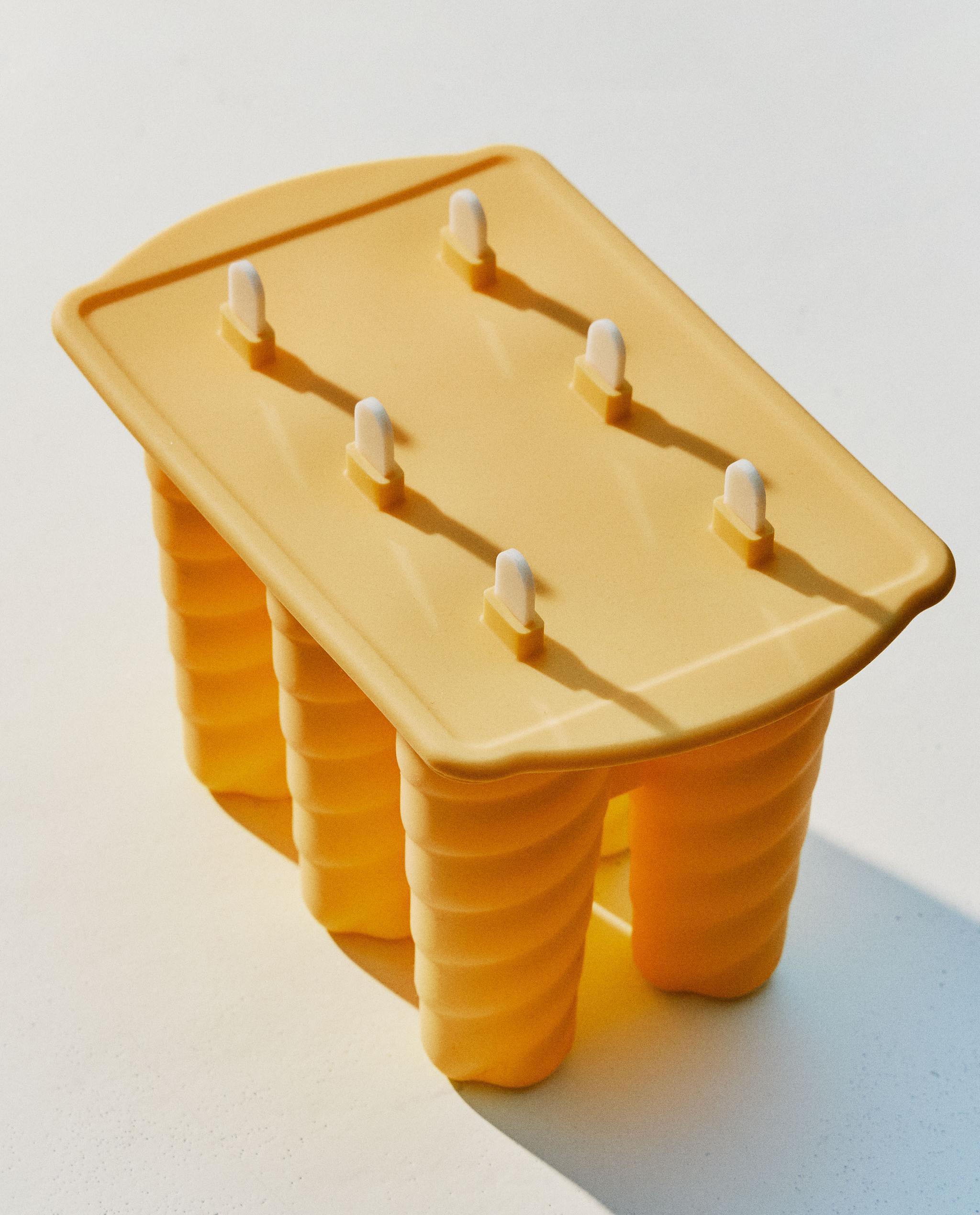 6 SILICONE ICE LOLLY MOULD product thumbnail 9