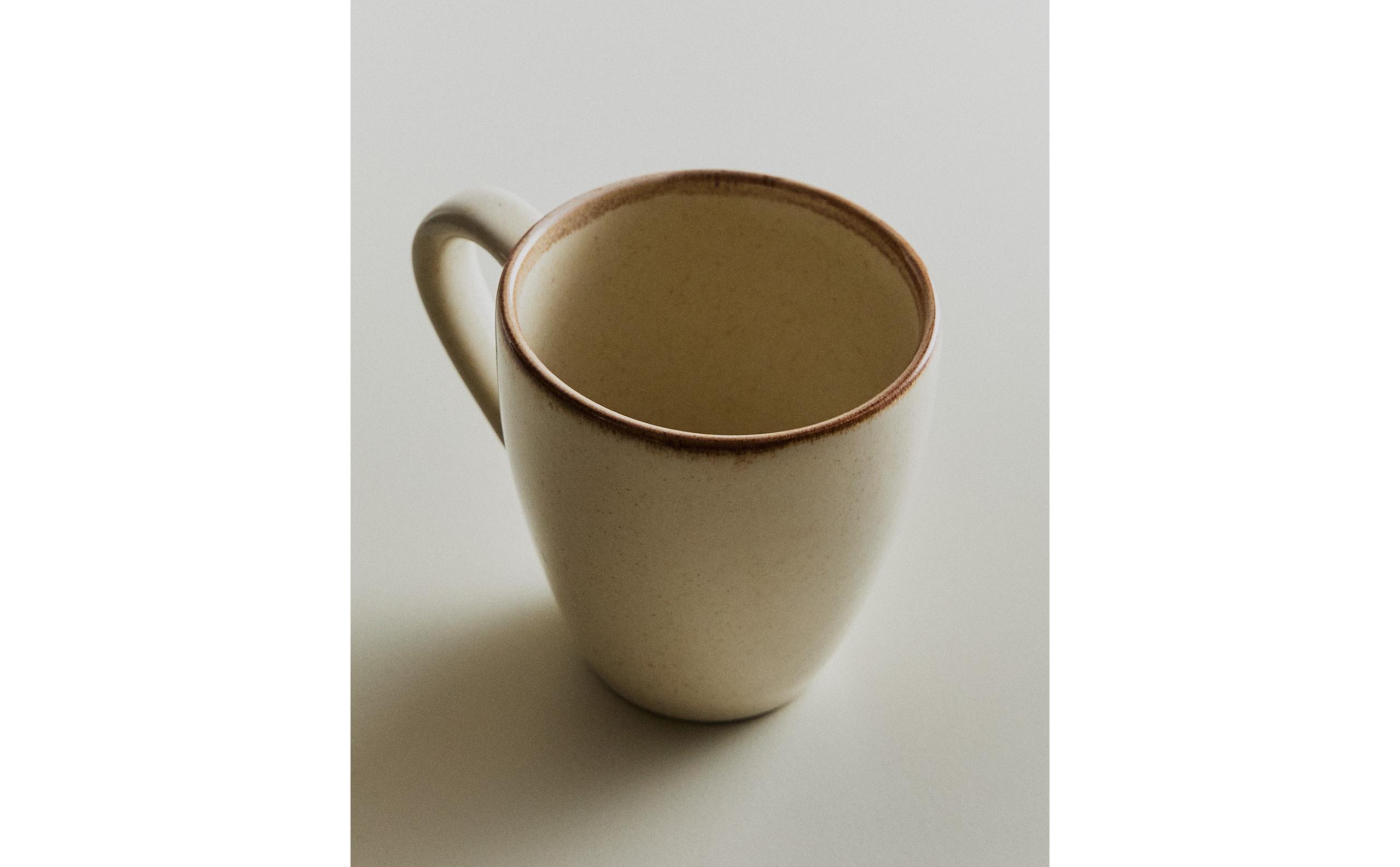 カップ ポーセリン アンティーク調エッジ | Zara Home 日本/Japan
