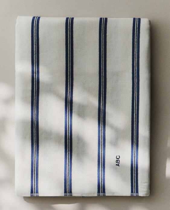 TOVALLOLA PLATJA RATLLES FINES