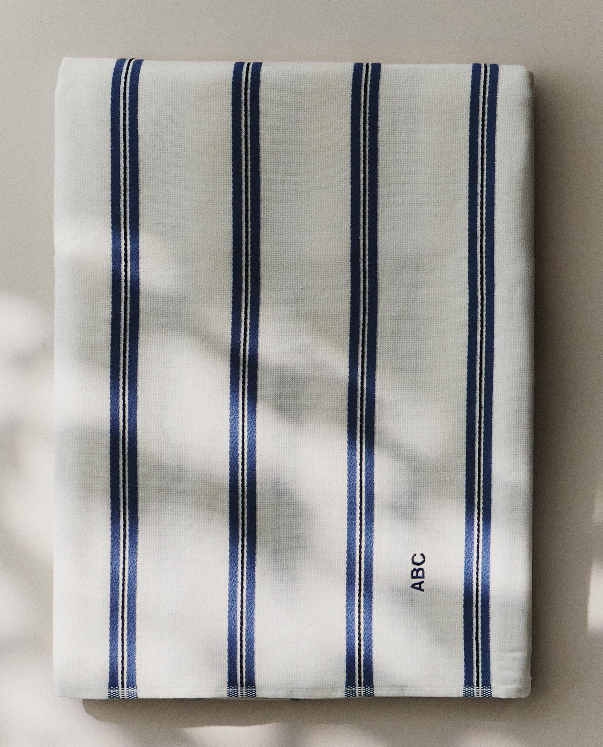 PAPLŪDIMIO RANKŠLUOSTIS SU SIAURAIS DRYŽIAIS PAPLŪDIMIO RANKŠLUOSTIS SU SIAURAIS DRYŽIAIS