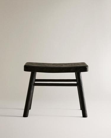 MINI HAMMERED WOOD STOOL