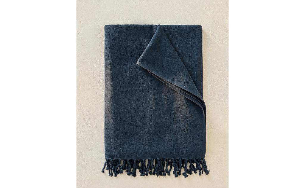 FRINGED COTTON BEACH TOWEL FRINGED COTTON BEACH TOWEL