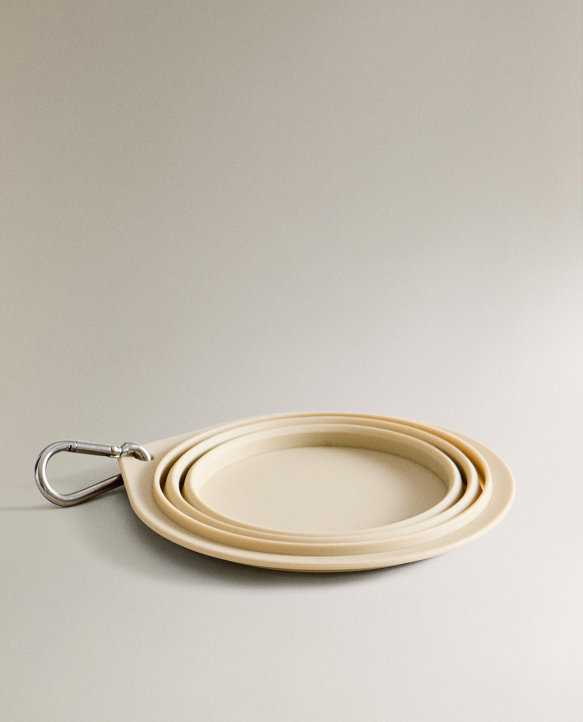 FOLDABLE SILICONE PET FOOD BOWL product thumbnail 3