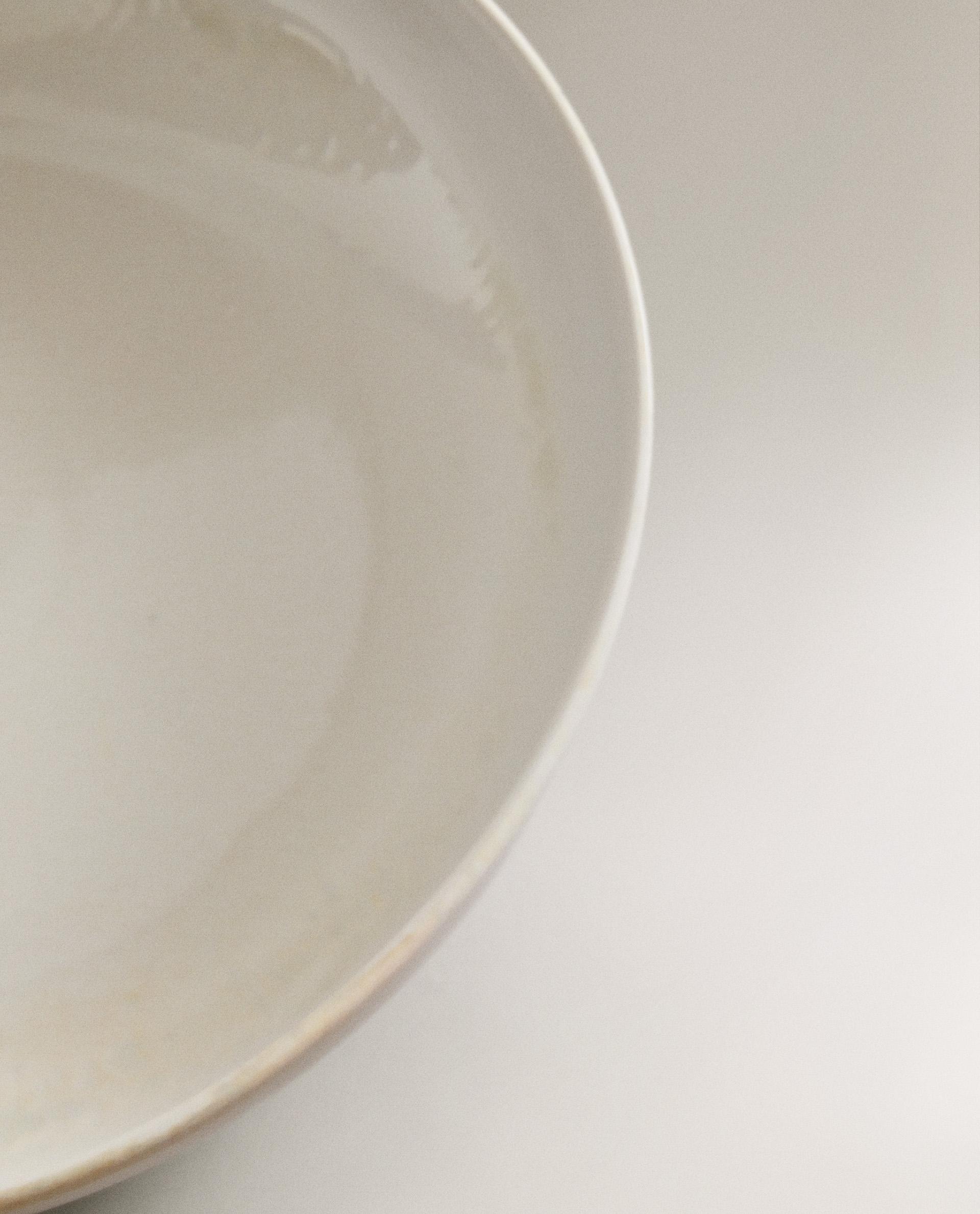 LARGE ECRU SALAD BOWL product thumbnail 3