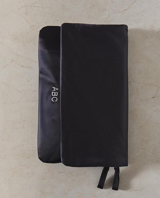 SATEEN OBJECT HOLDER WASH BAG