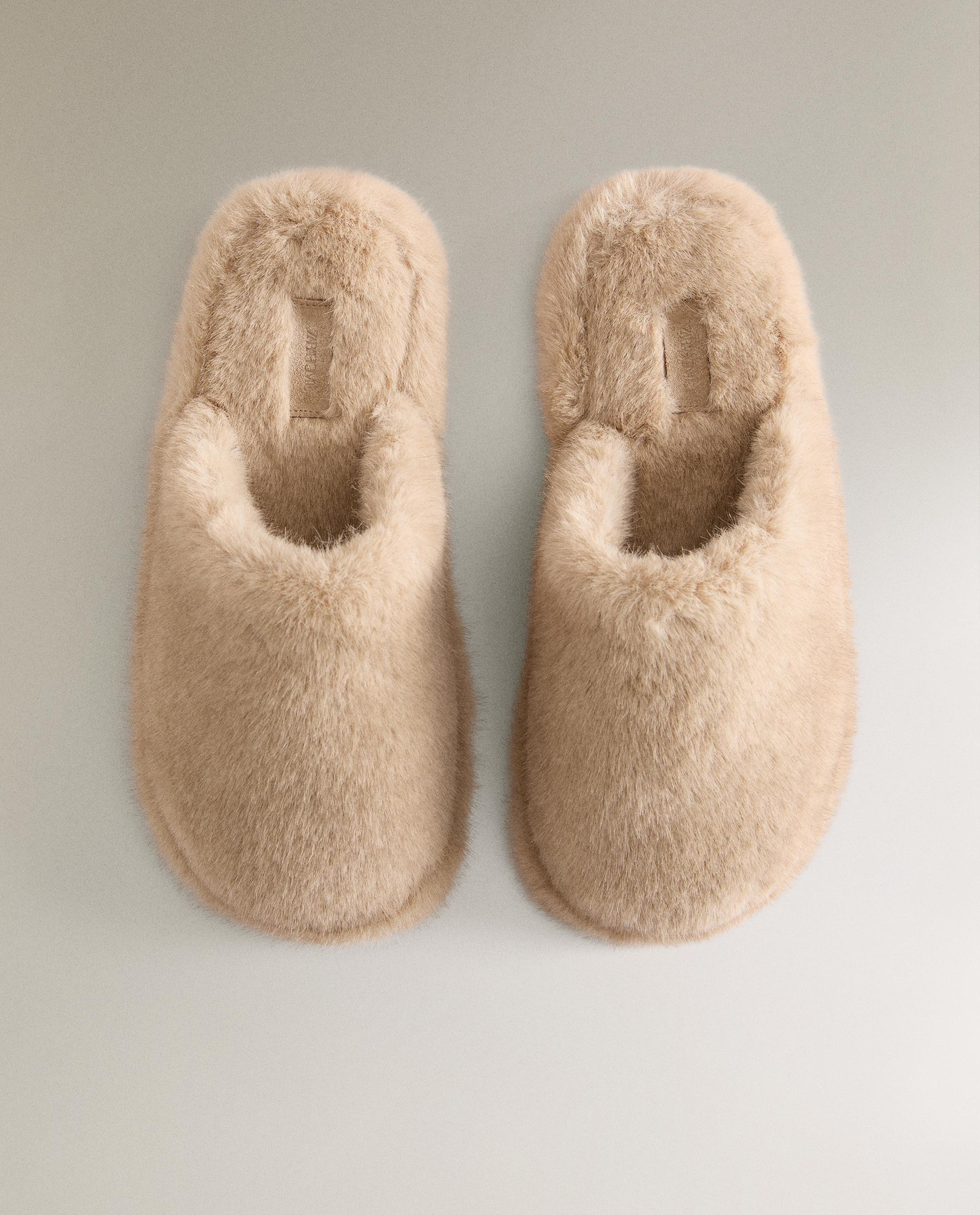 FAUX FUR MULE SLIPPERS Zara Home Kosovë - Main Image