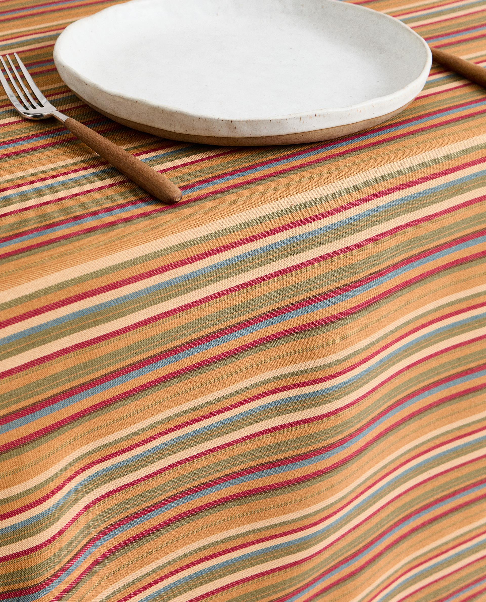 マルチカラー ストライプ コットン テーブルクロス | Zara Home