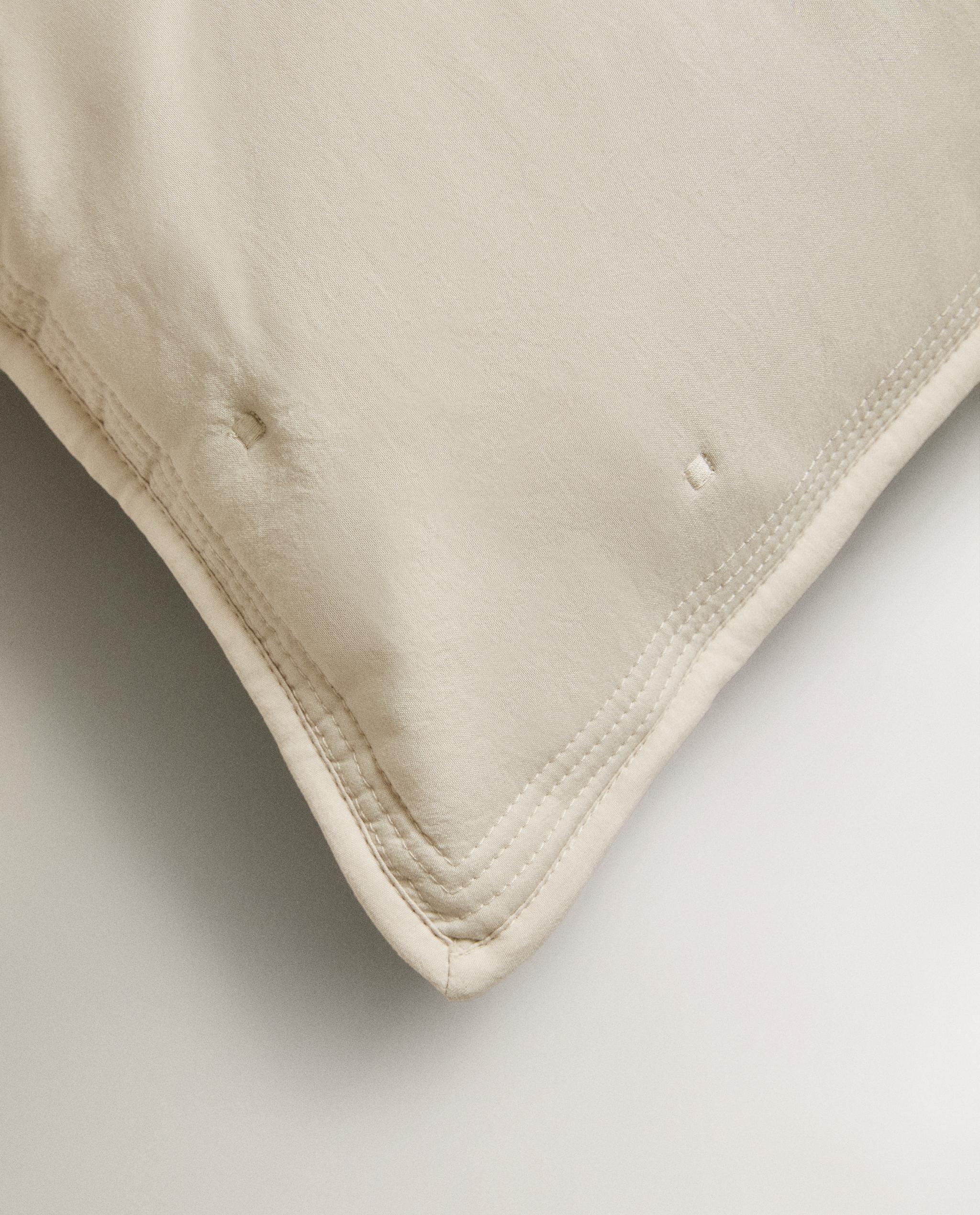MICROFIBRE CUSHION COVER product thumbnail 3