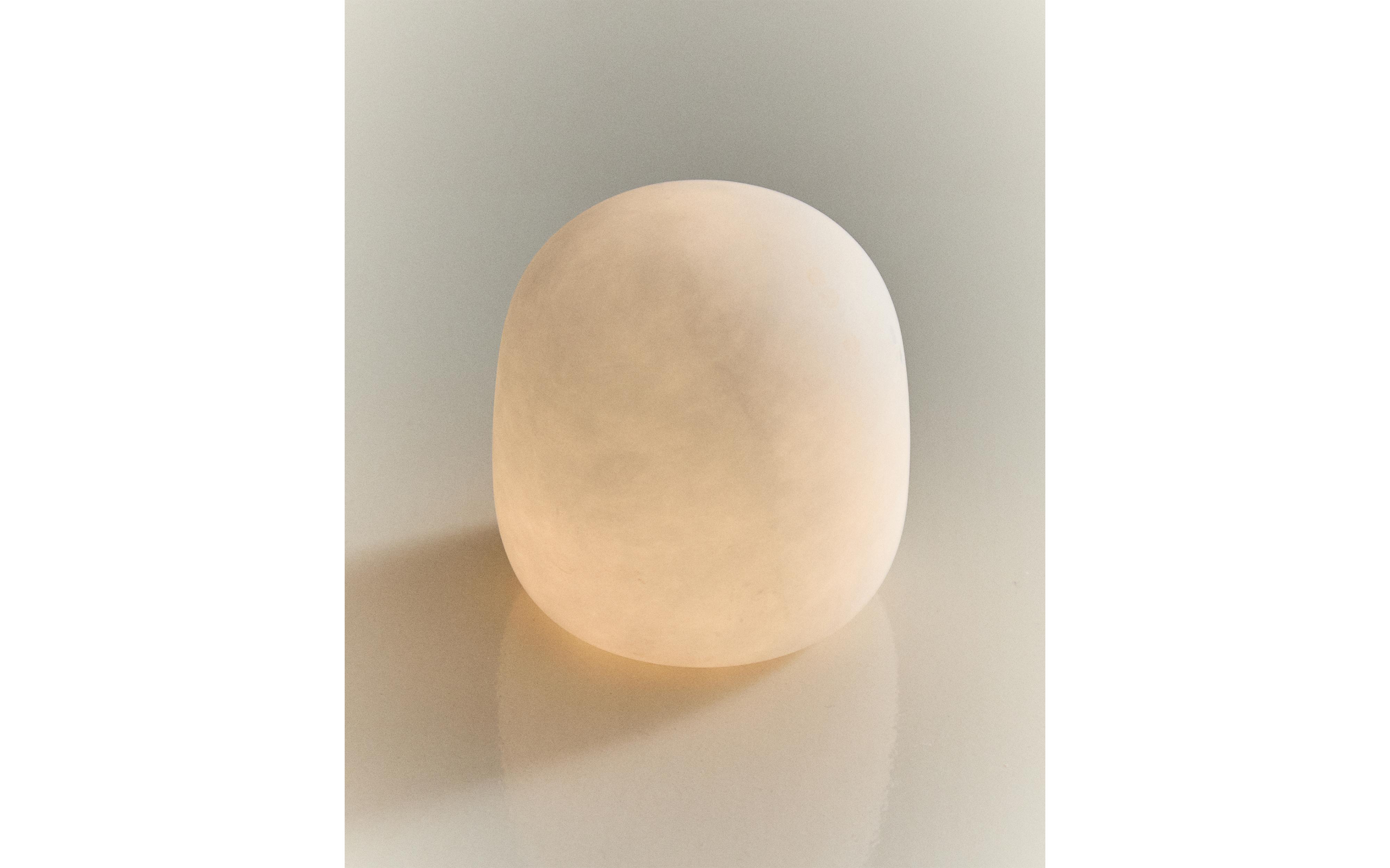 ALABASTER SEMI-OVAL TABLE LAMP | Zara Home United States of America