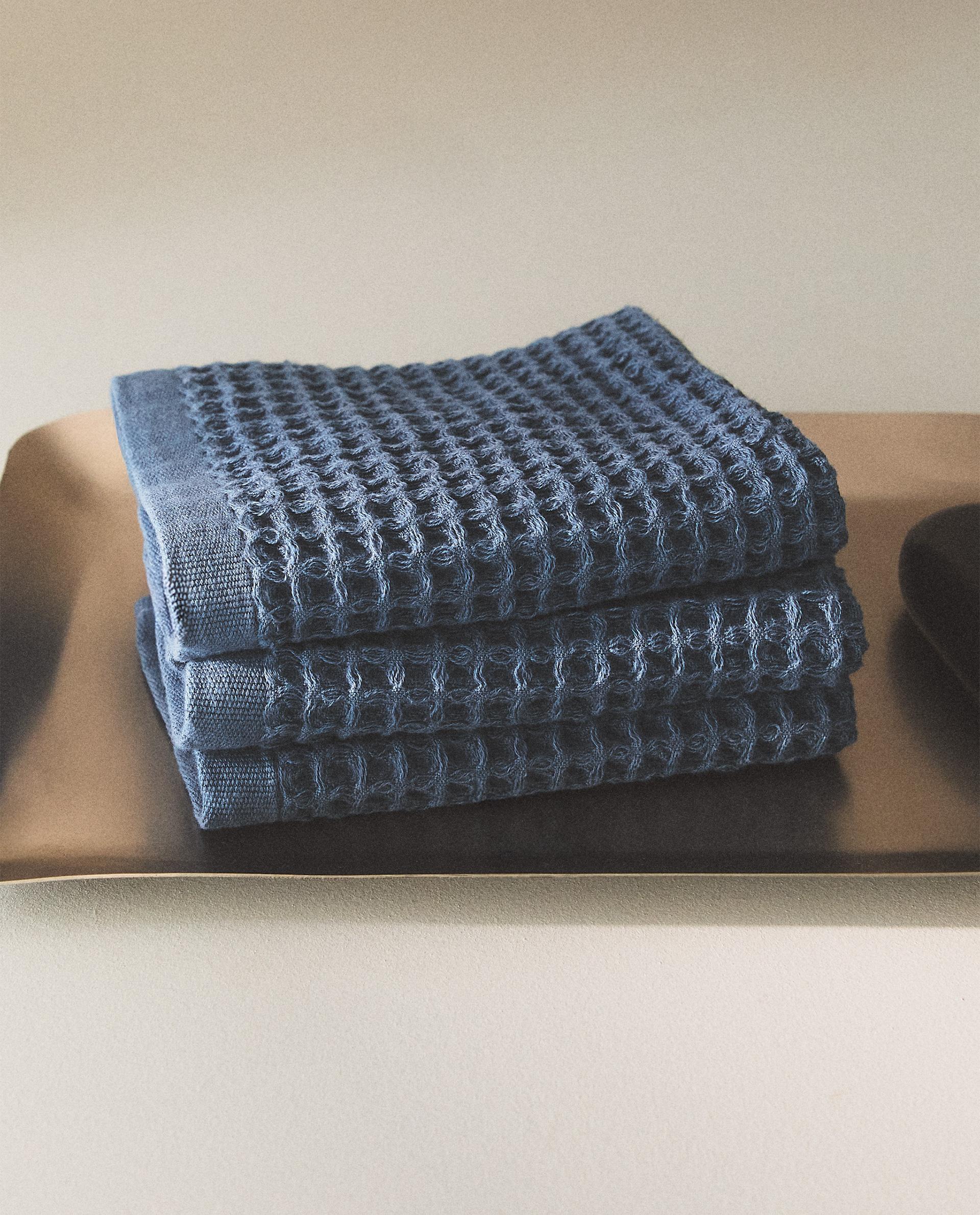 WAFFLE-KNIT COTTON HAND TOWEL (PACK OF 3) product thumbnail 7