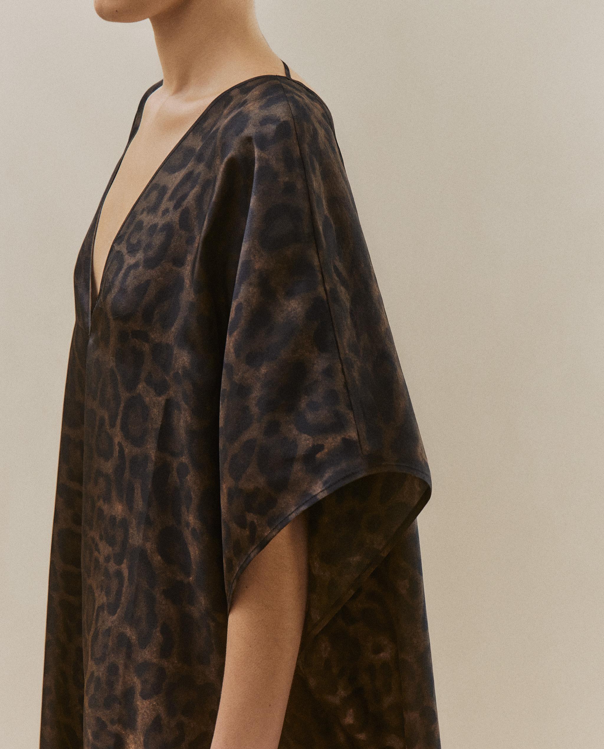 ANIMAL PRINT BEACH KAFTAN product thumbnail 9