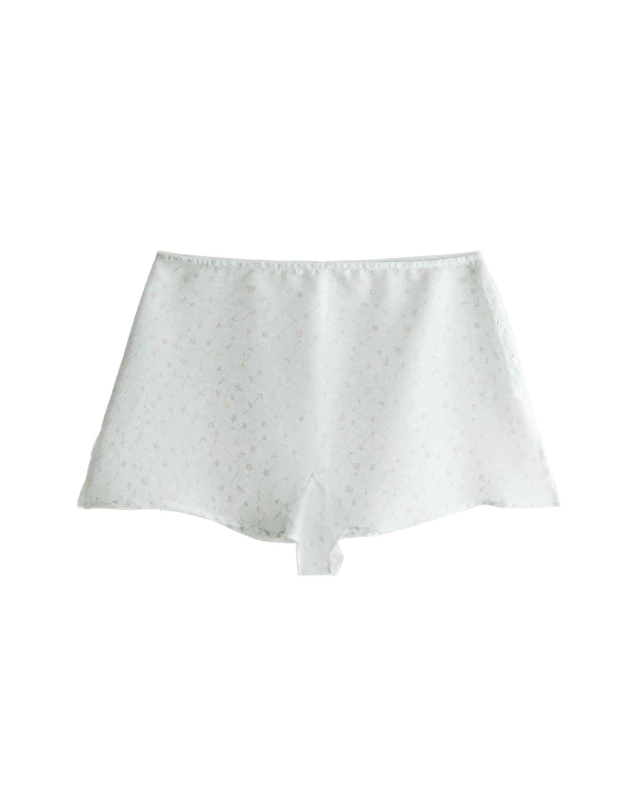 FLORAL SHORTS WITH SLITS product thumbnail 5