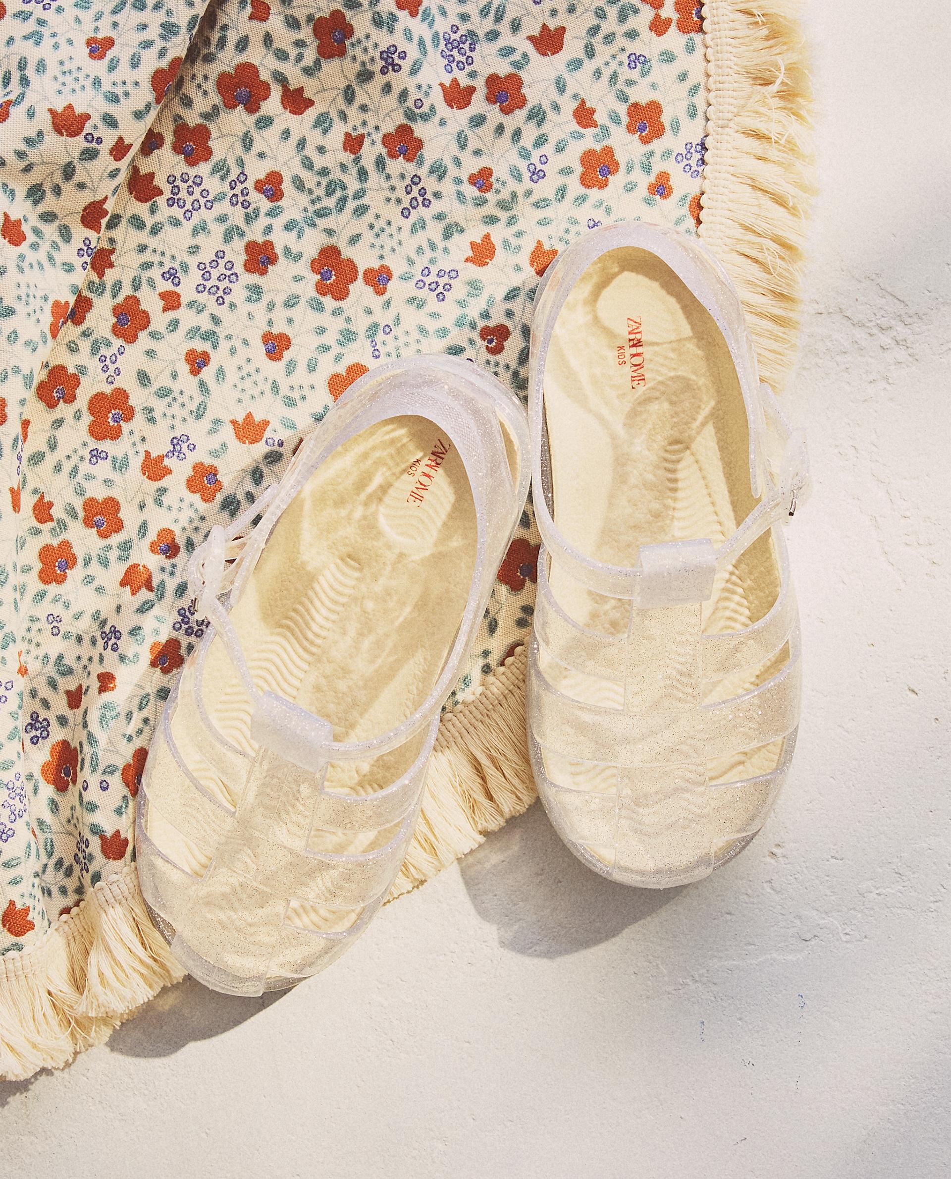 KIDS' GLITTER CAGE SANDALS KIDS' GLITTER CAGE SANDALS