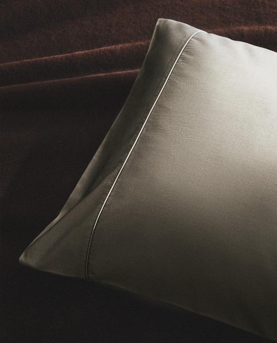 PERCALE PILLOWCASE (300 THREAD COUNT)