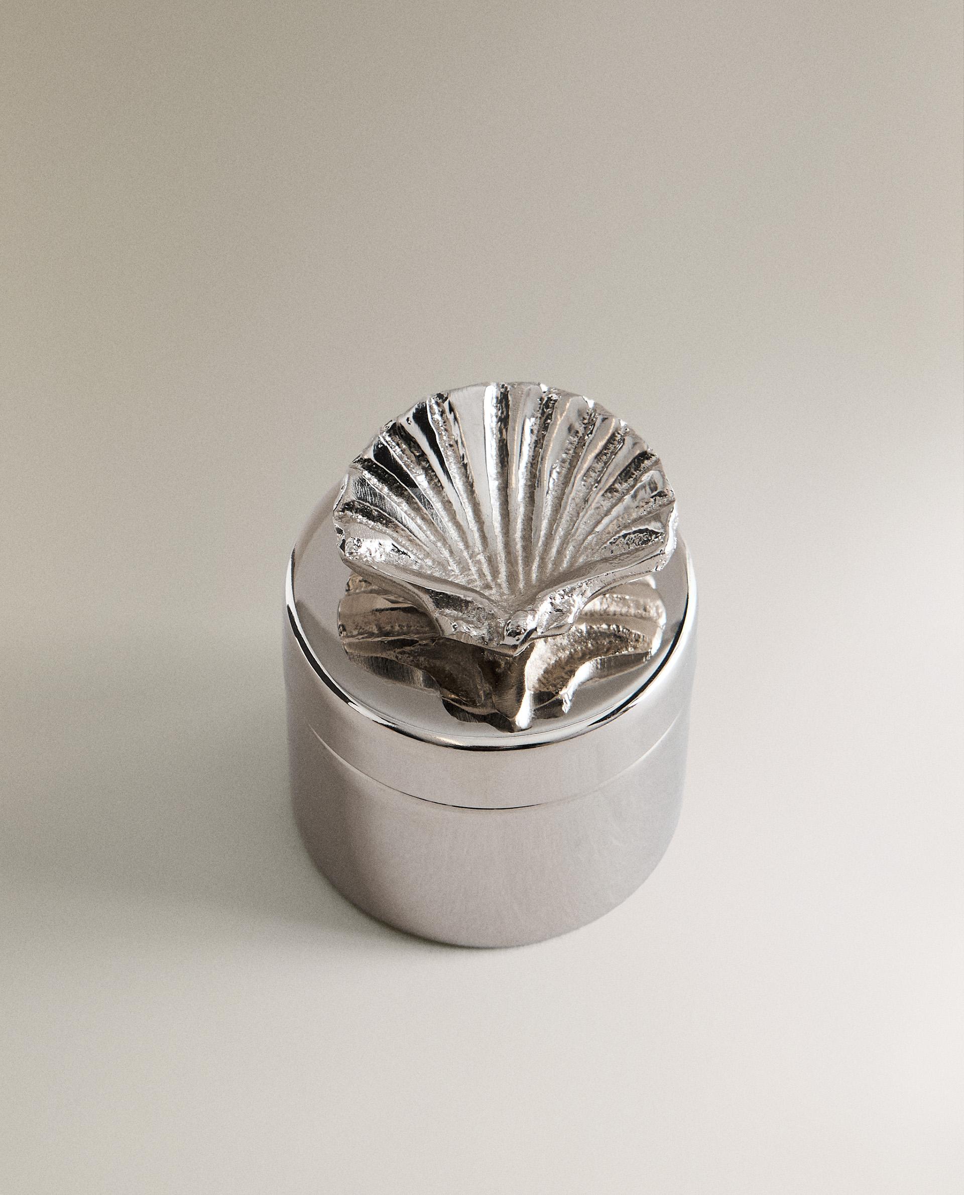ROUND METAL BOX WITH A SHELL | Zara Home United States of