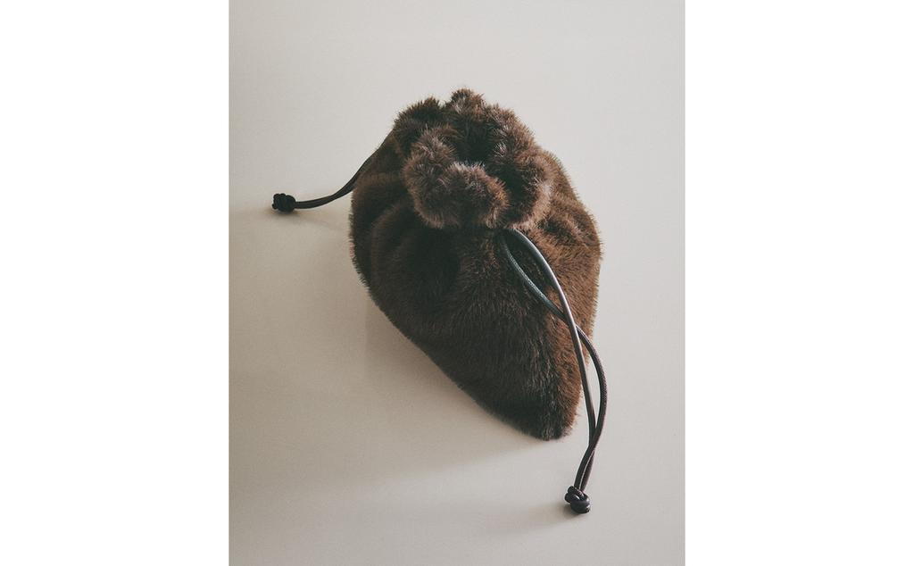 페이크 퍼 미니 핸드백 페이크 퍼 미니 핸드백