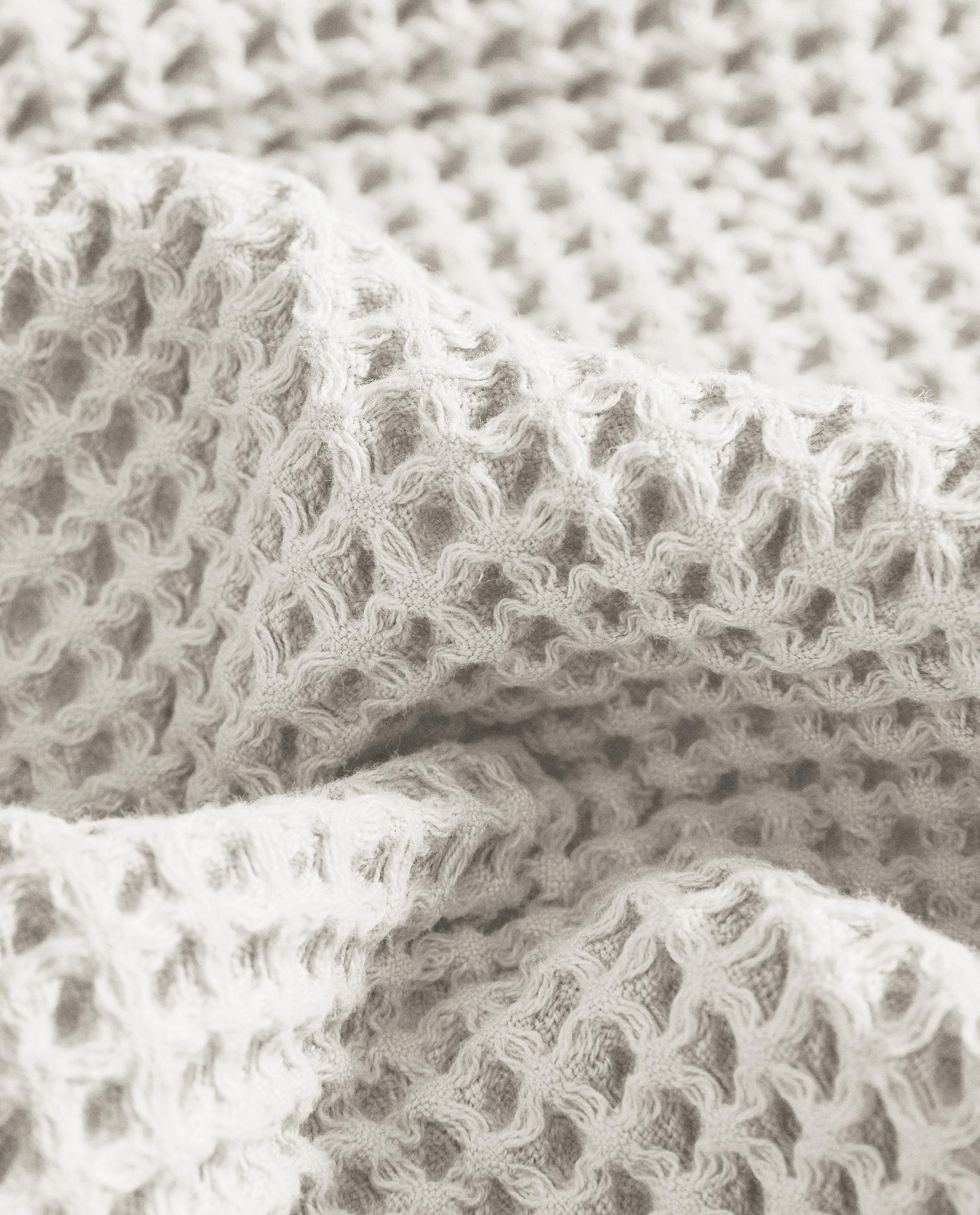 WAFFLE-KNIT COTTON BATH TOWEL product thumbnail 5