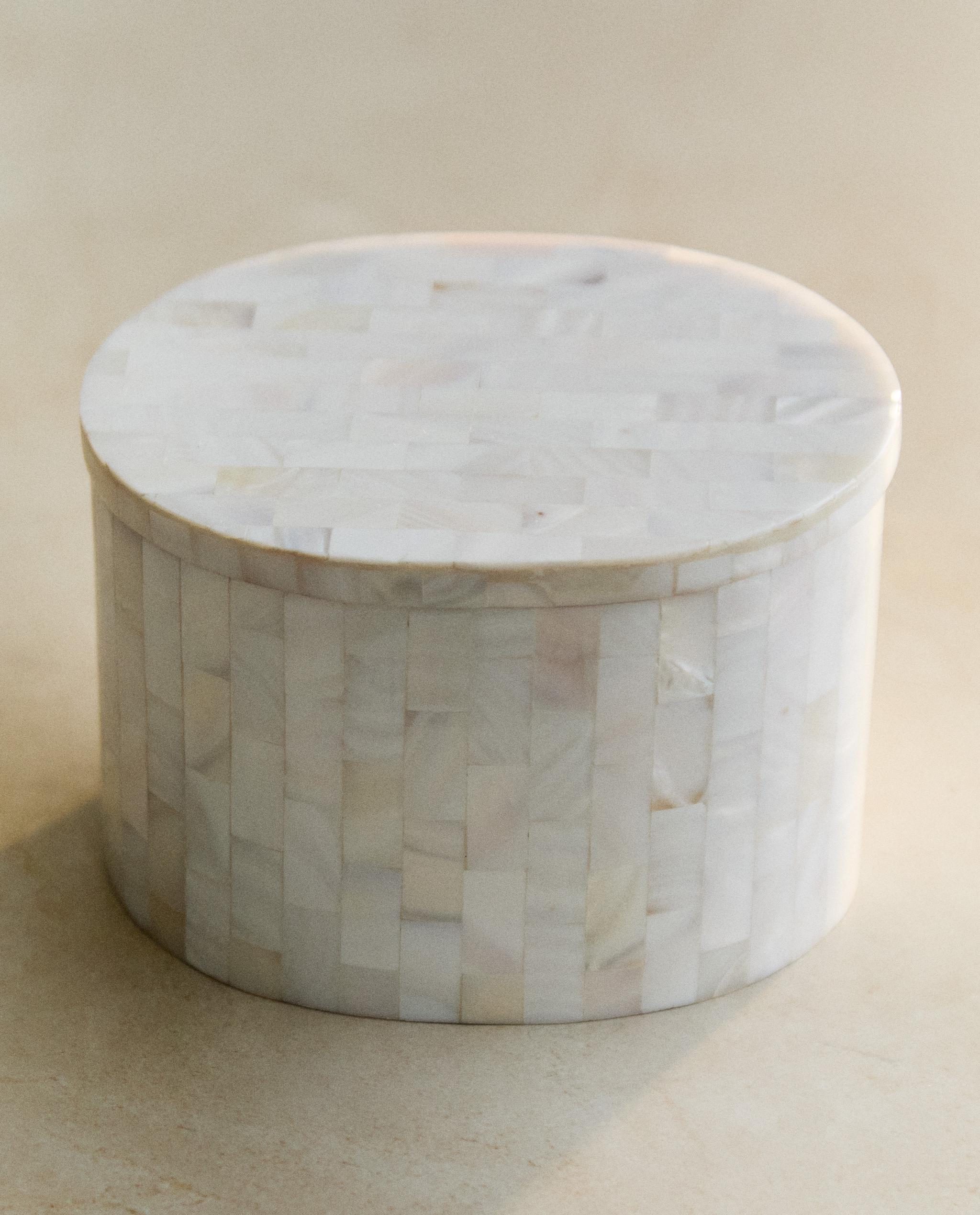 MOTHER-OF-PEARL BATHROOM ORGANISER JAR product thumbnail 7
